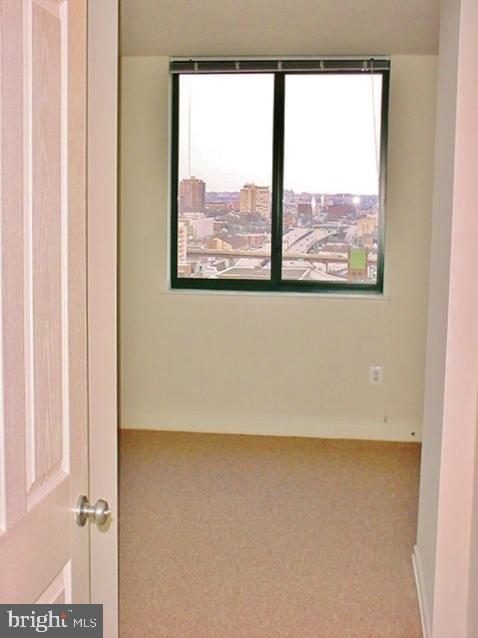 INNER HARBOR - Residential Lease