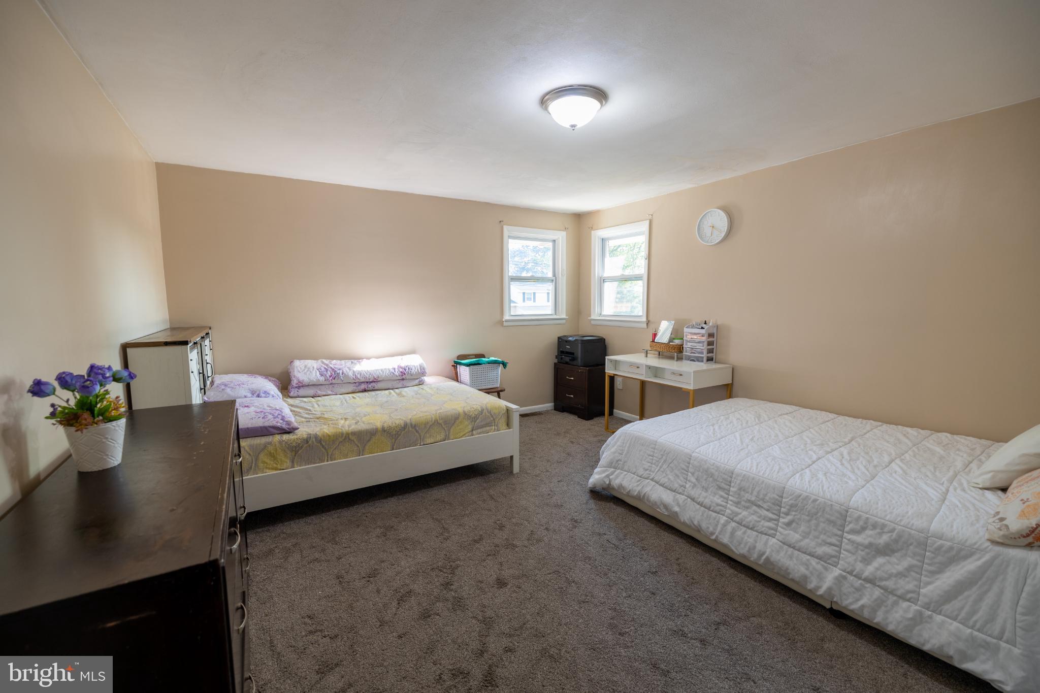 WINDSOR FARMS - Residential