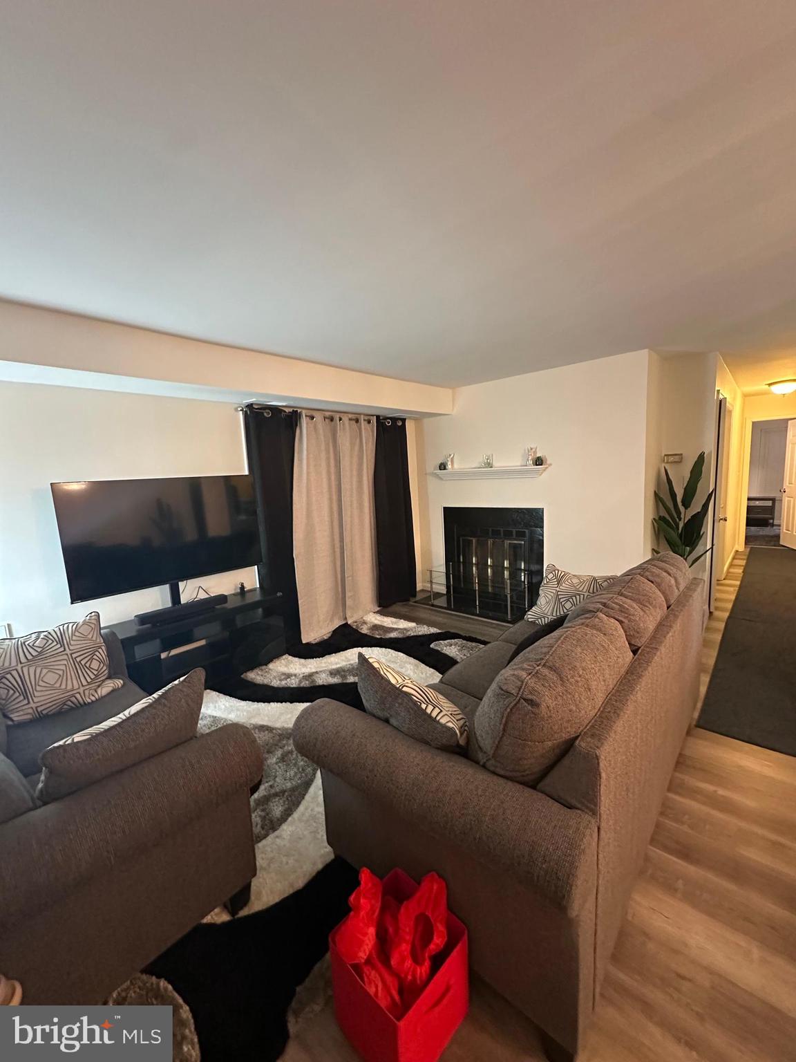 OLDE MILL - Residential