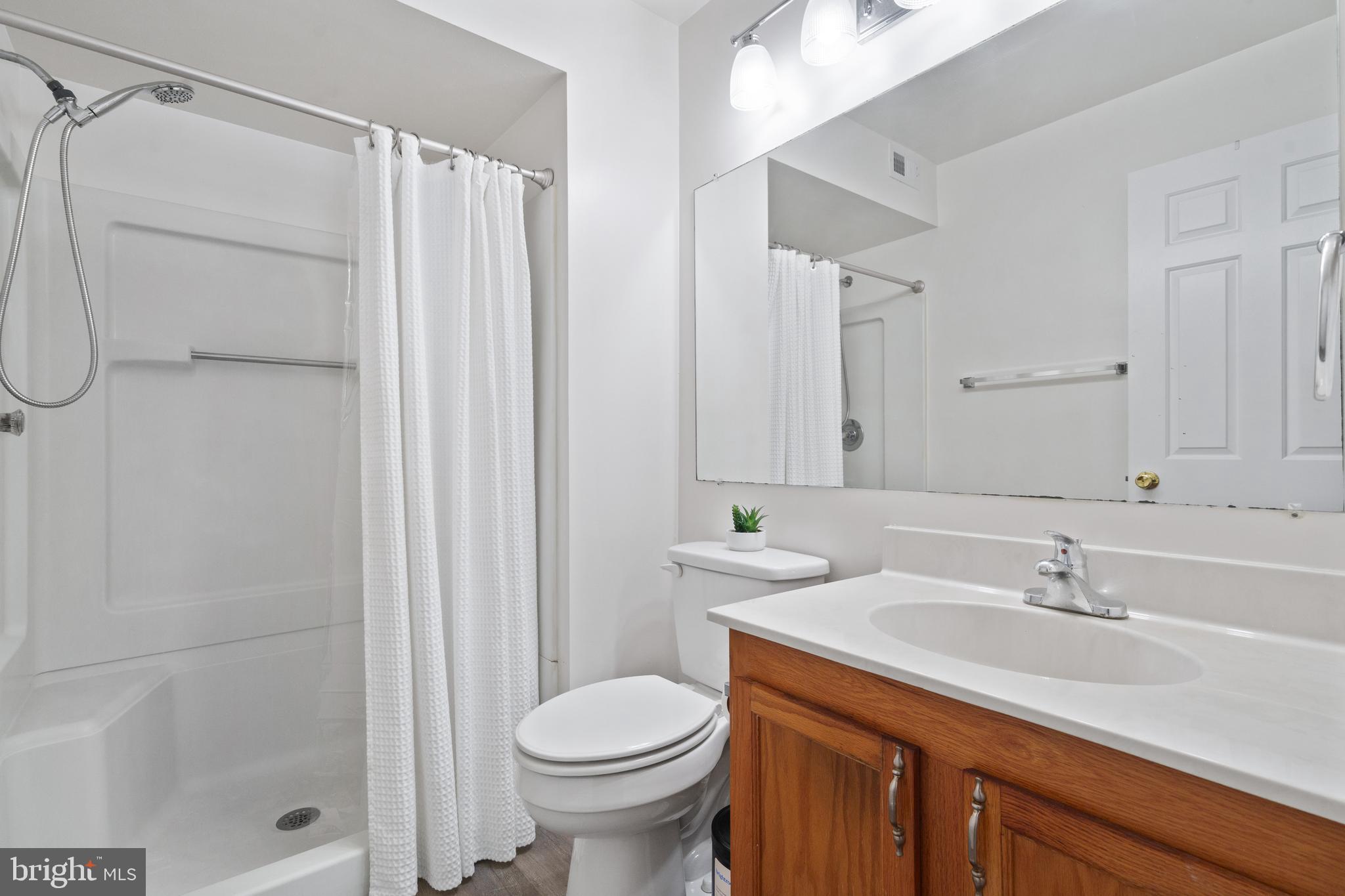 OLDE MILL - Residential