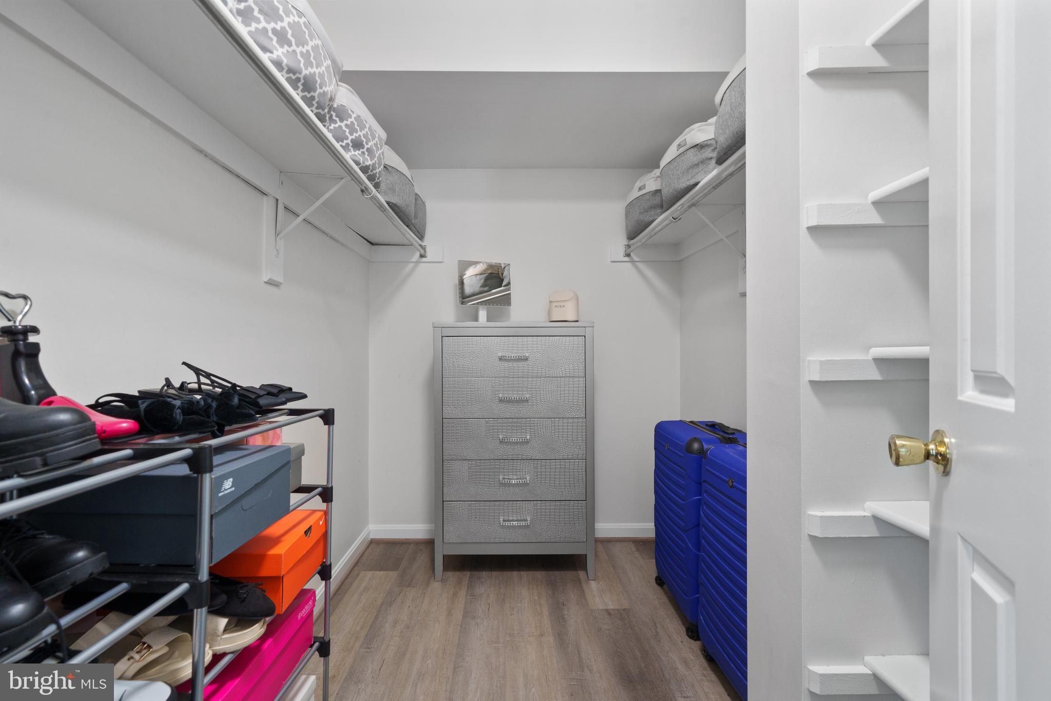 OLDE MILL - Residential