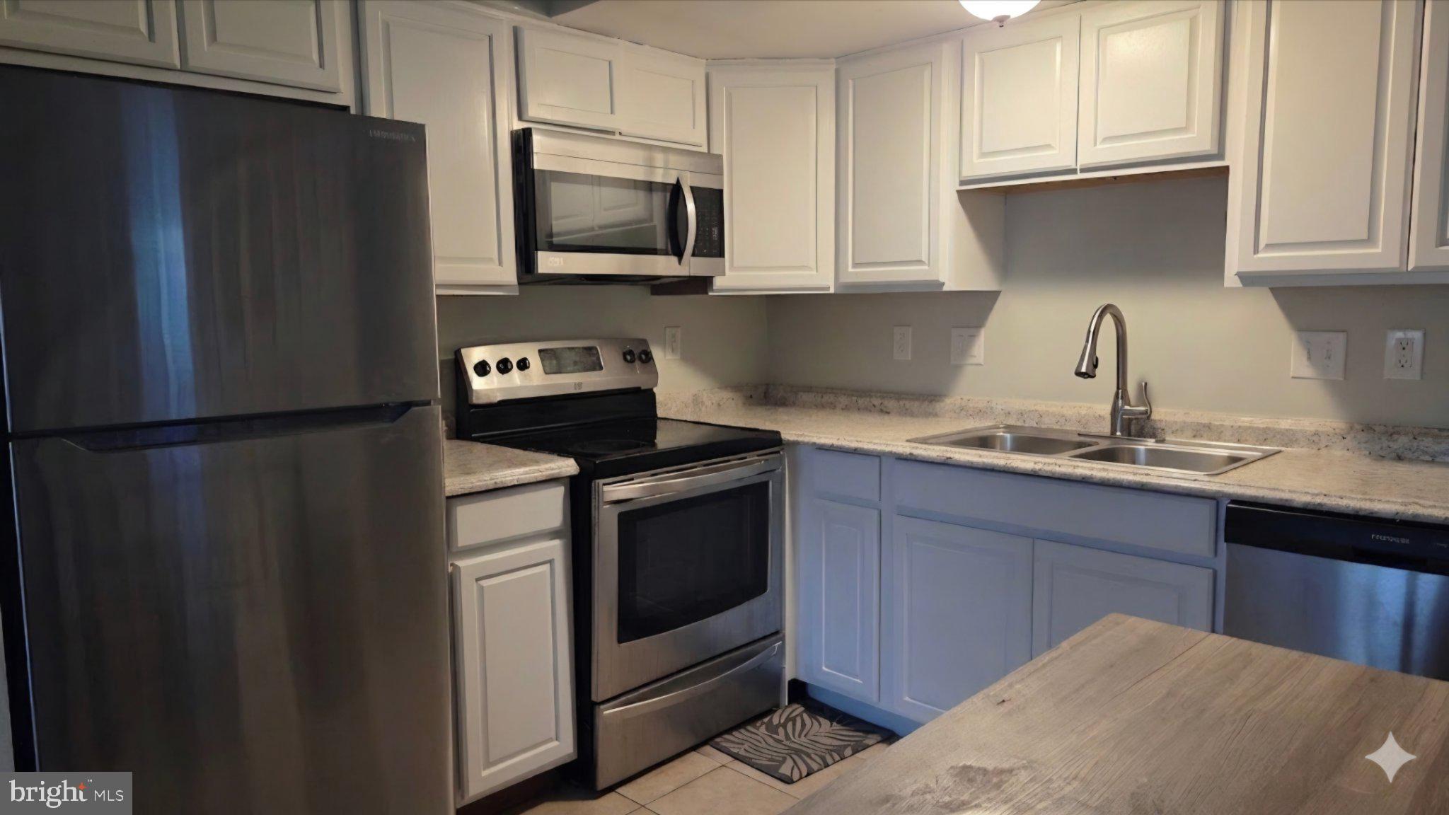 NEW CASTLE - Residential