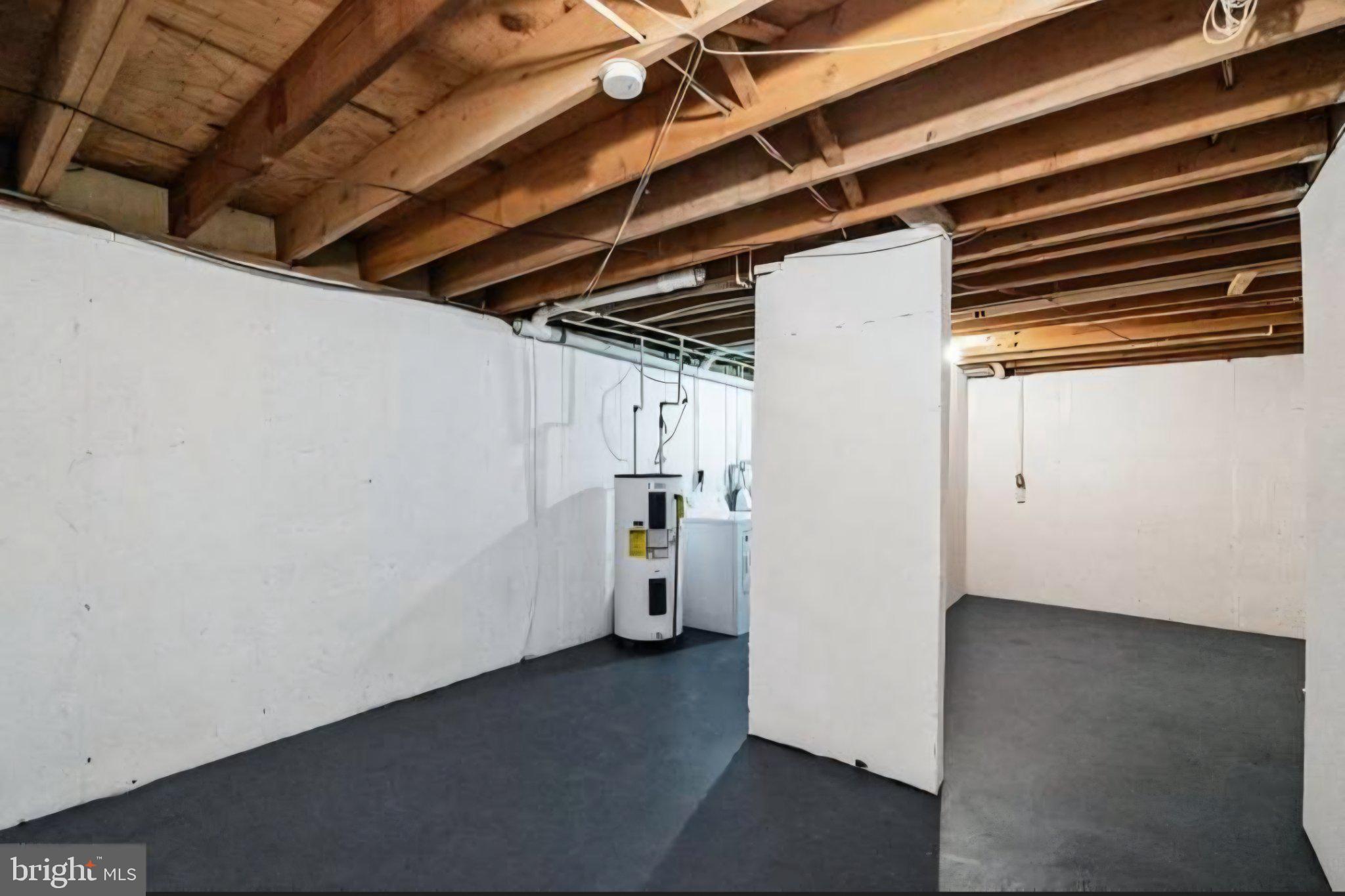 NEW CASTLE - Residential