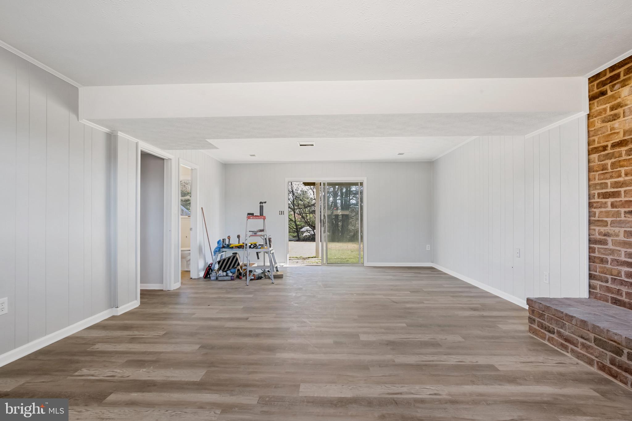 HUNTINGTON - Residential