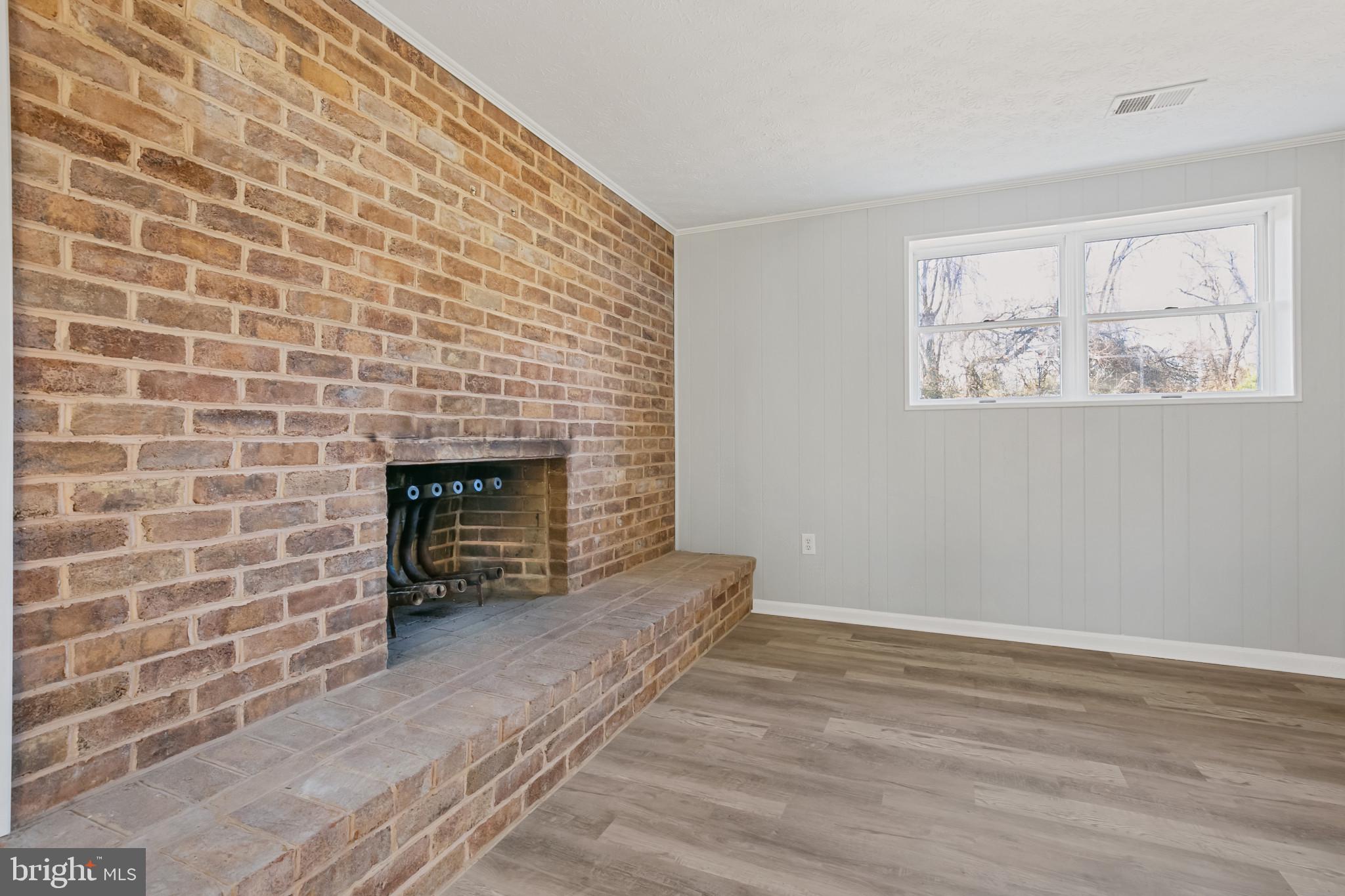 HUNTINGTON - Residential