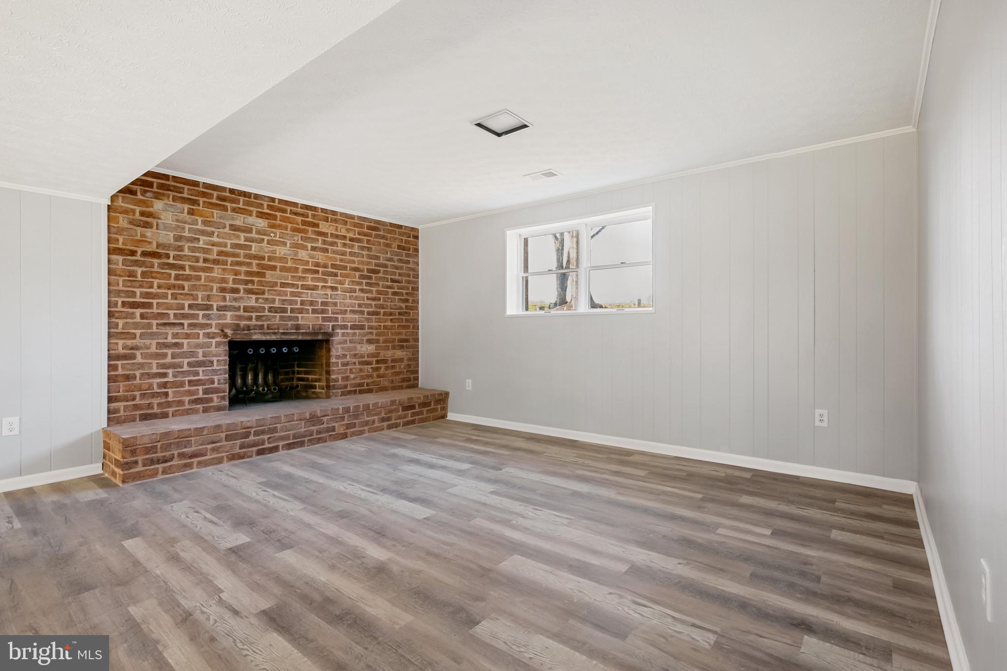 HUNTINGTON - Residential