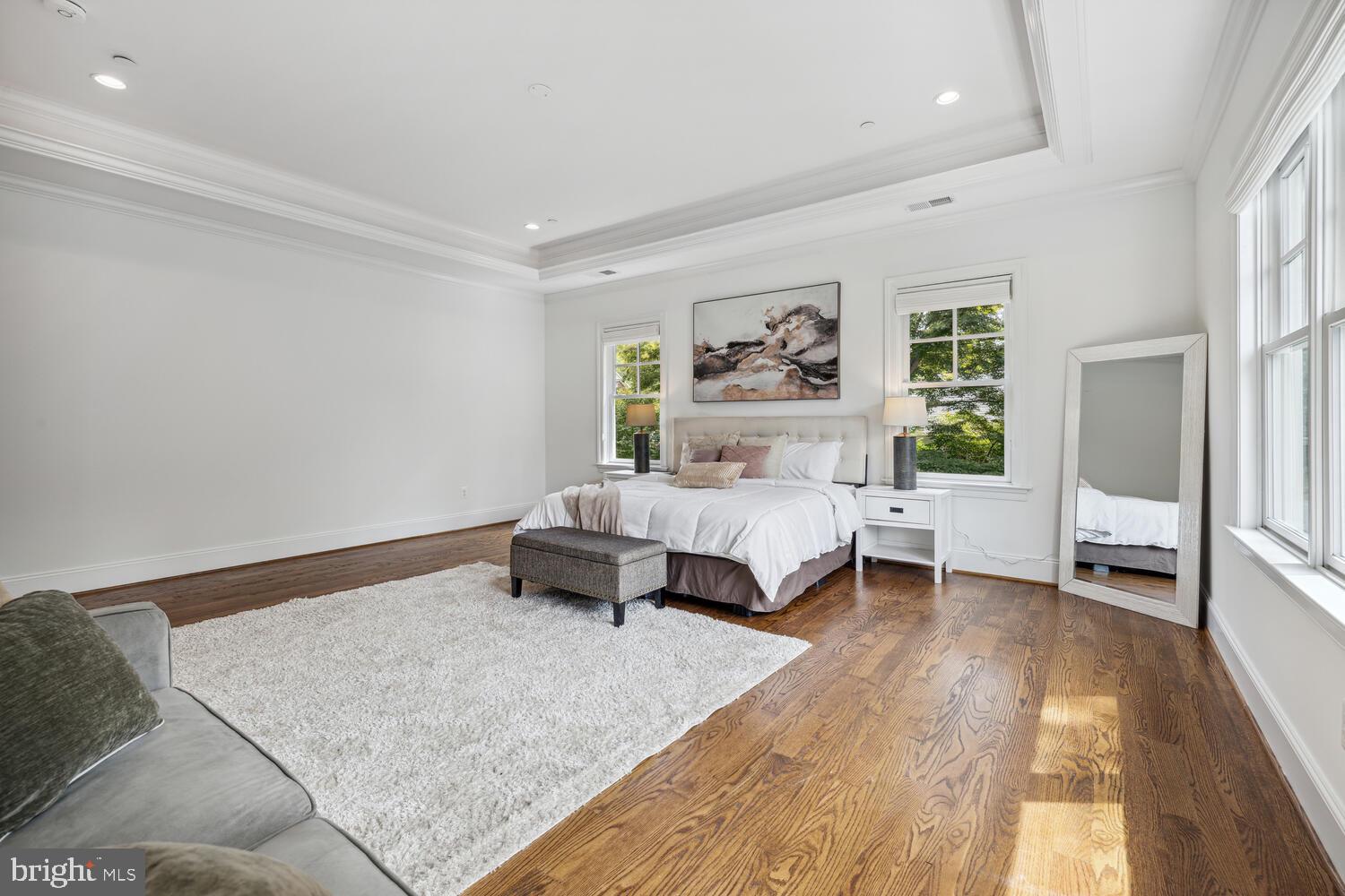 OAKWOOD KNOLLS - Residential