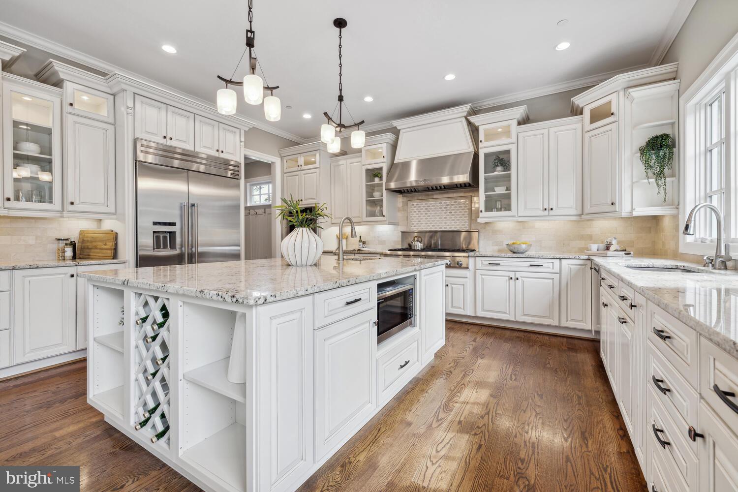 OAKWOOD KNOLLS - Residential