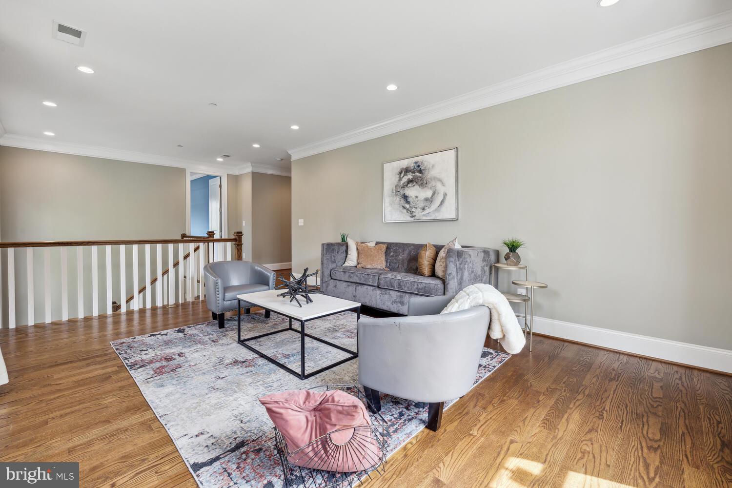 OAKWOOD KNOLLS - Residential