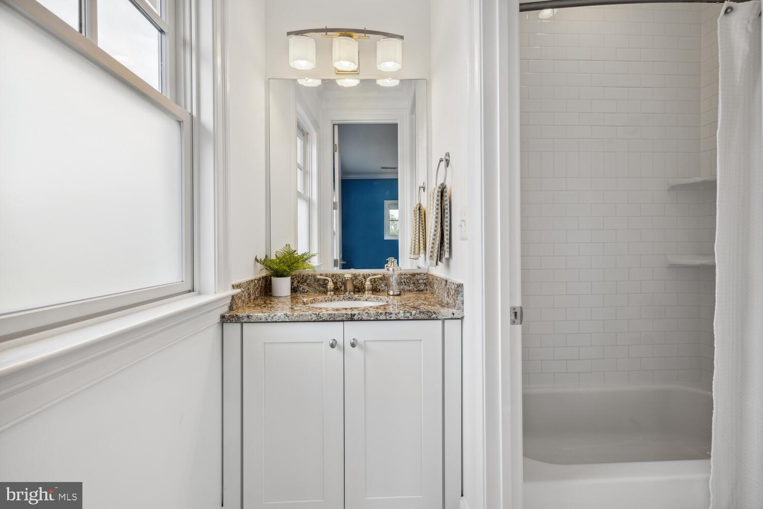 OAKWOOD KNOLLS - Residential