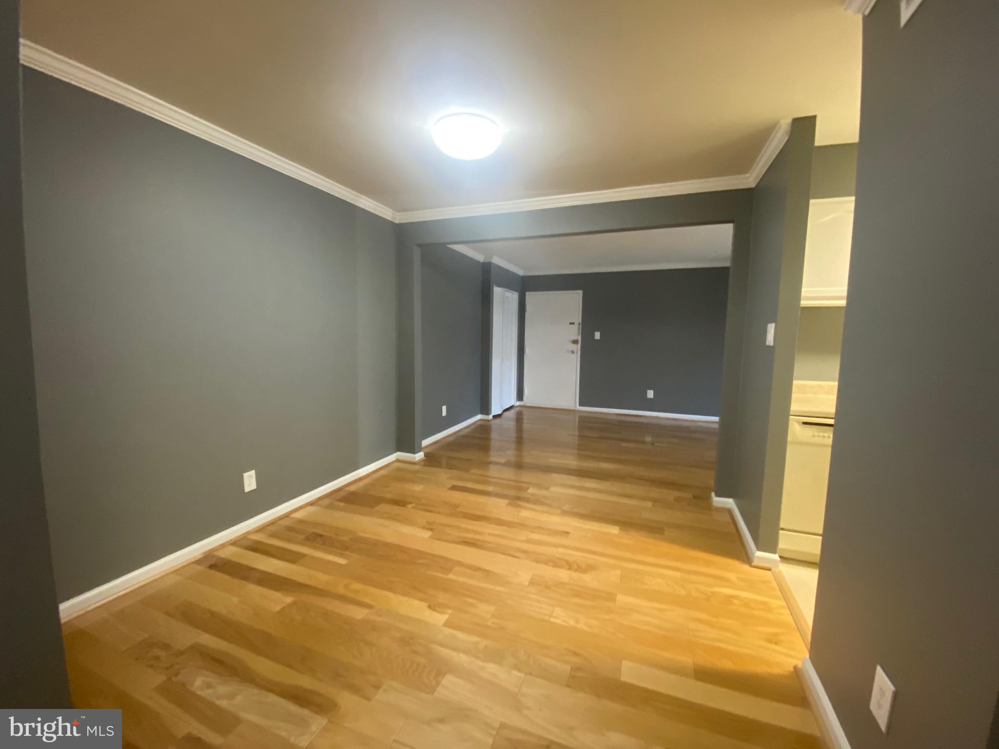 WOODBURN VILLAGE - Residential Lease