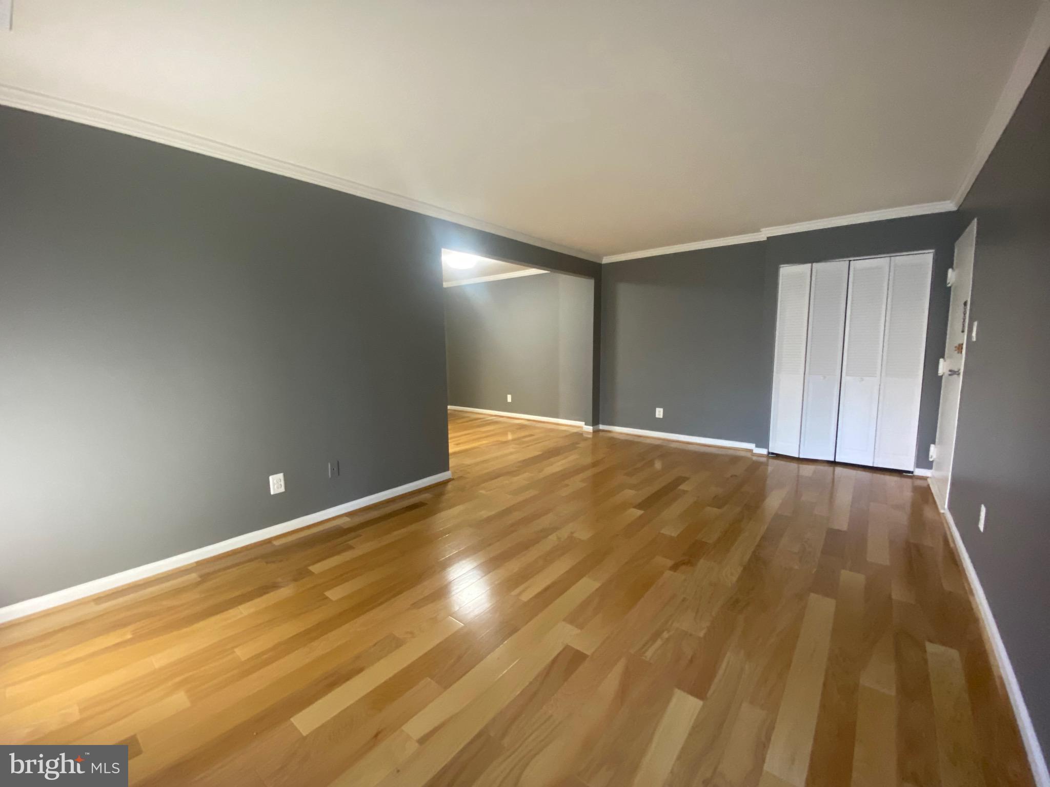 WOODBURN VILLAGE - Residential Lease