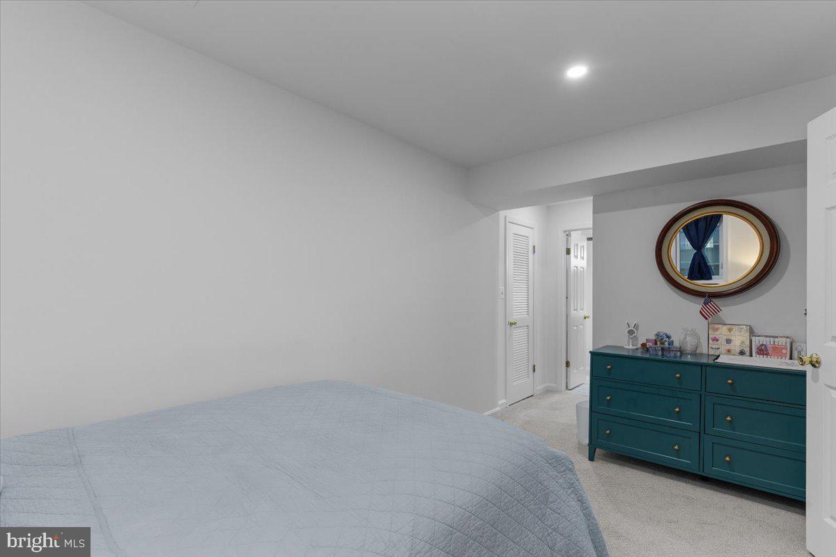 ROLLINGWOOD - Residential