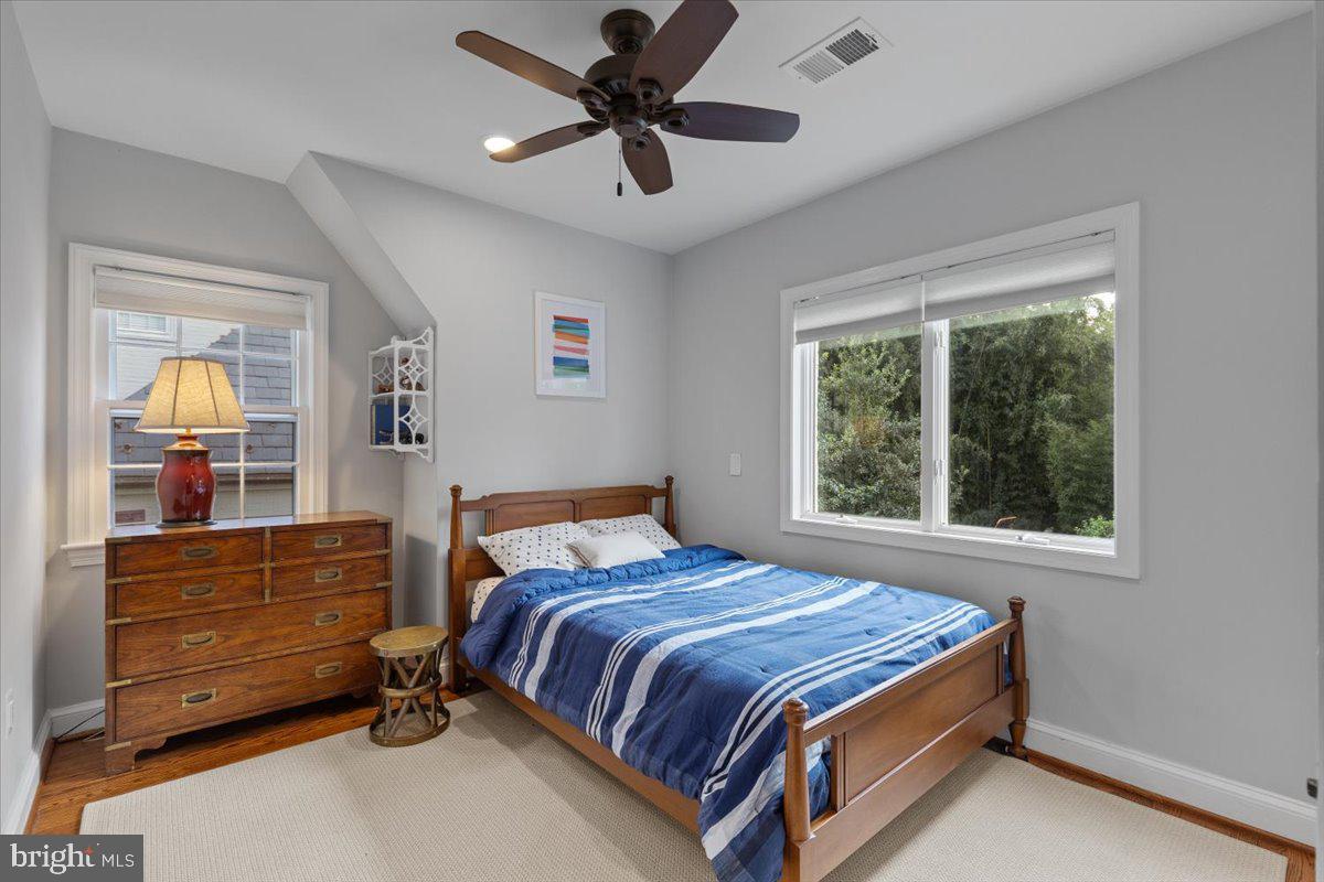 ROLLINGWOOD - Residential