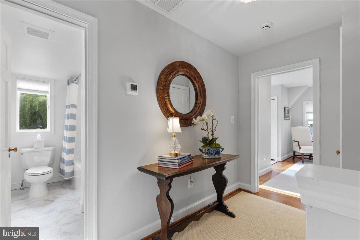 ROLLINGWOOD - Residential