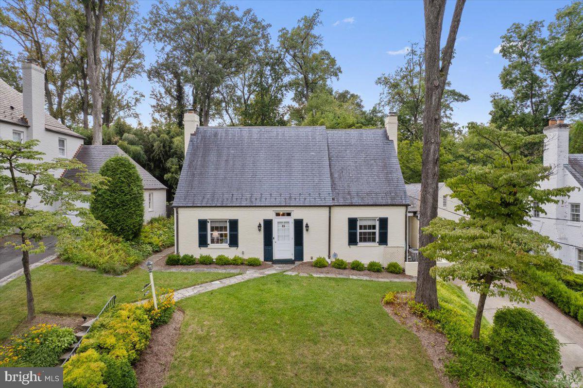 ROLLINGWOOD - Residential