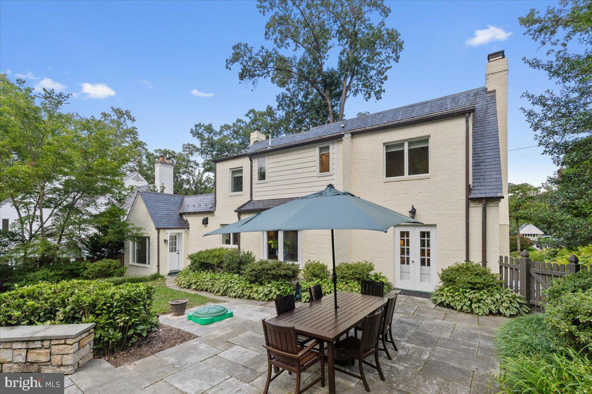 ROLLINGWOOD - Residential