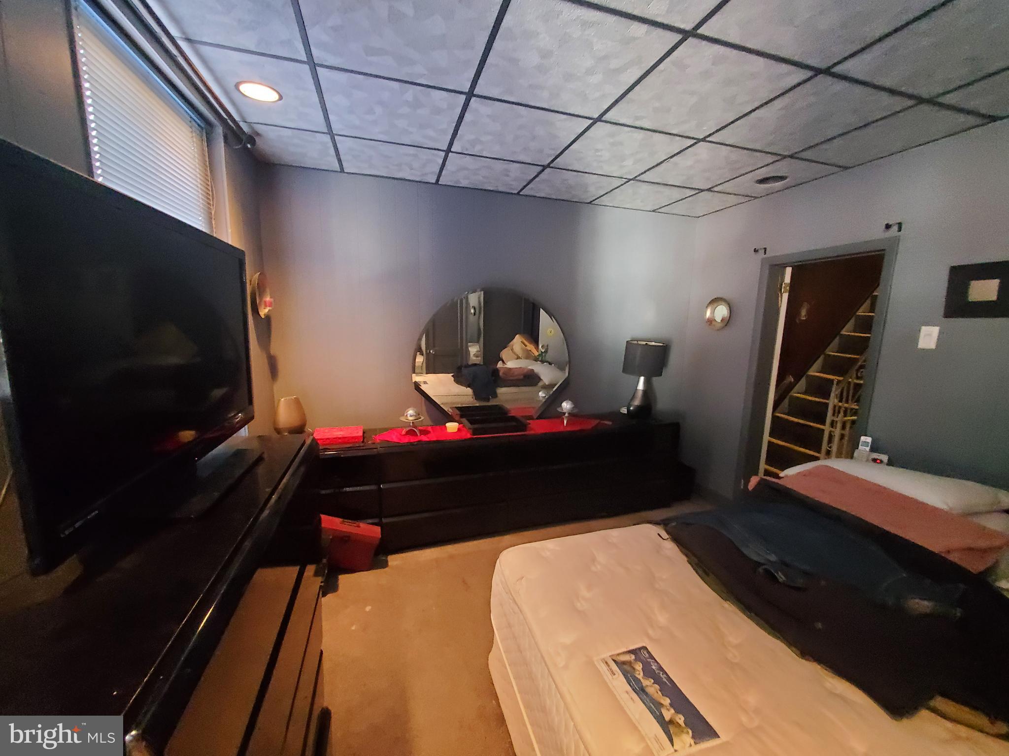 POINT BREEZE - Residential