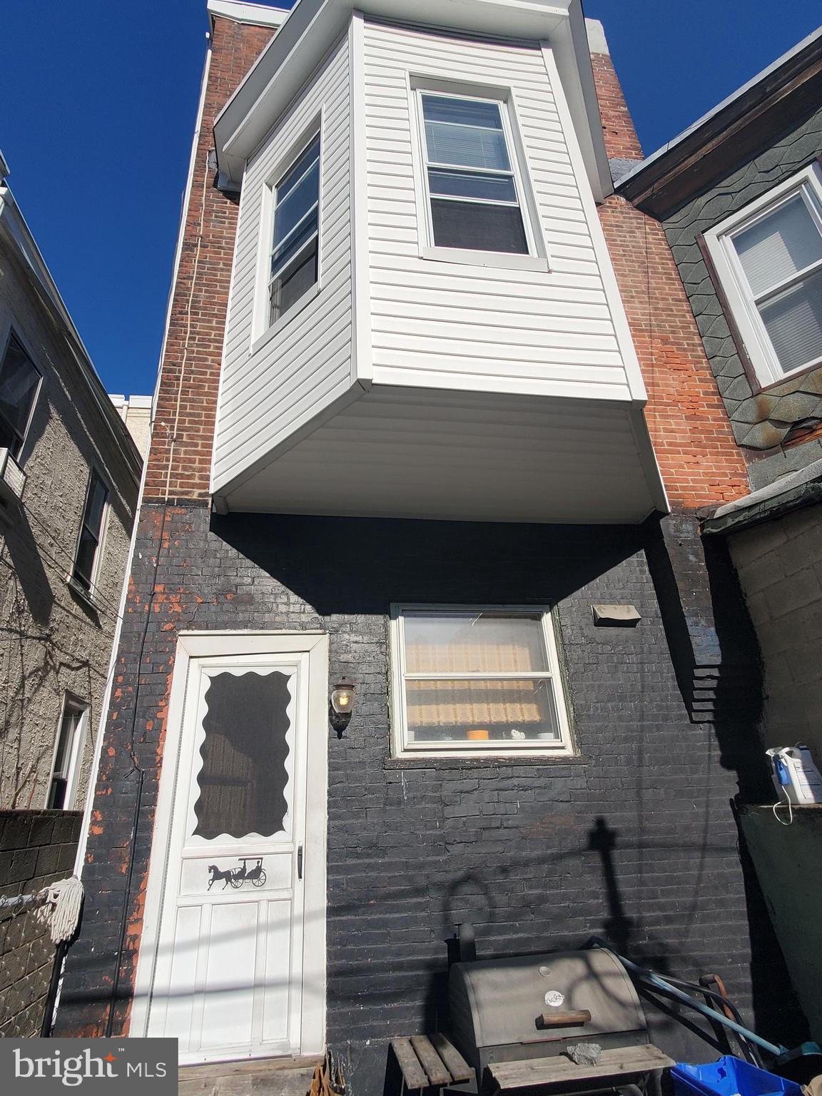 POINT BREEZE - Residential