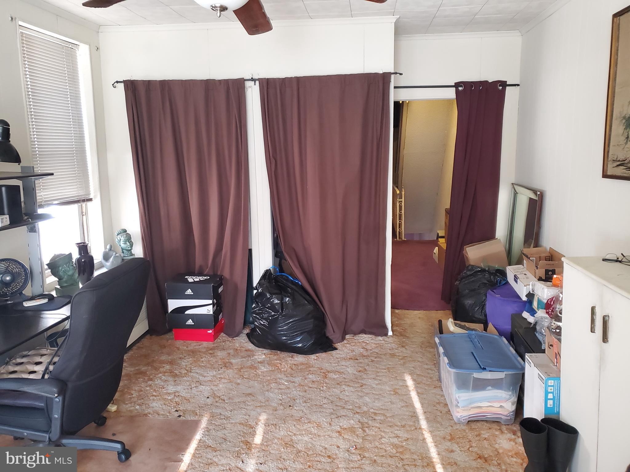 POINT BREEZE - Residential