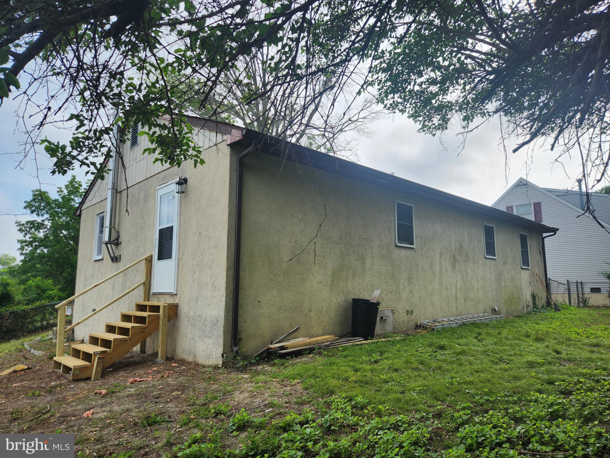 403 ROSE STREET