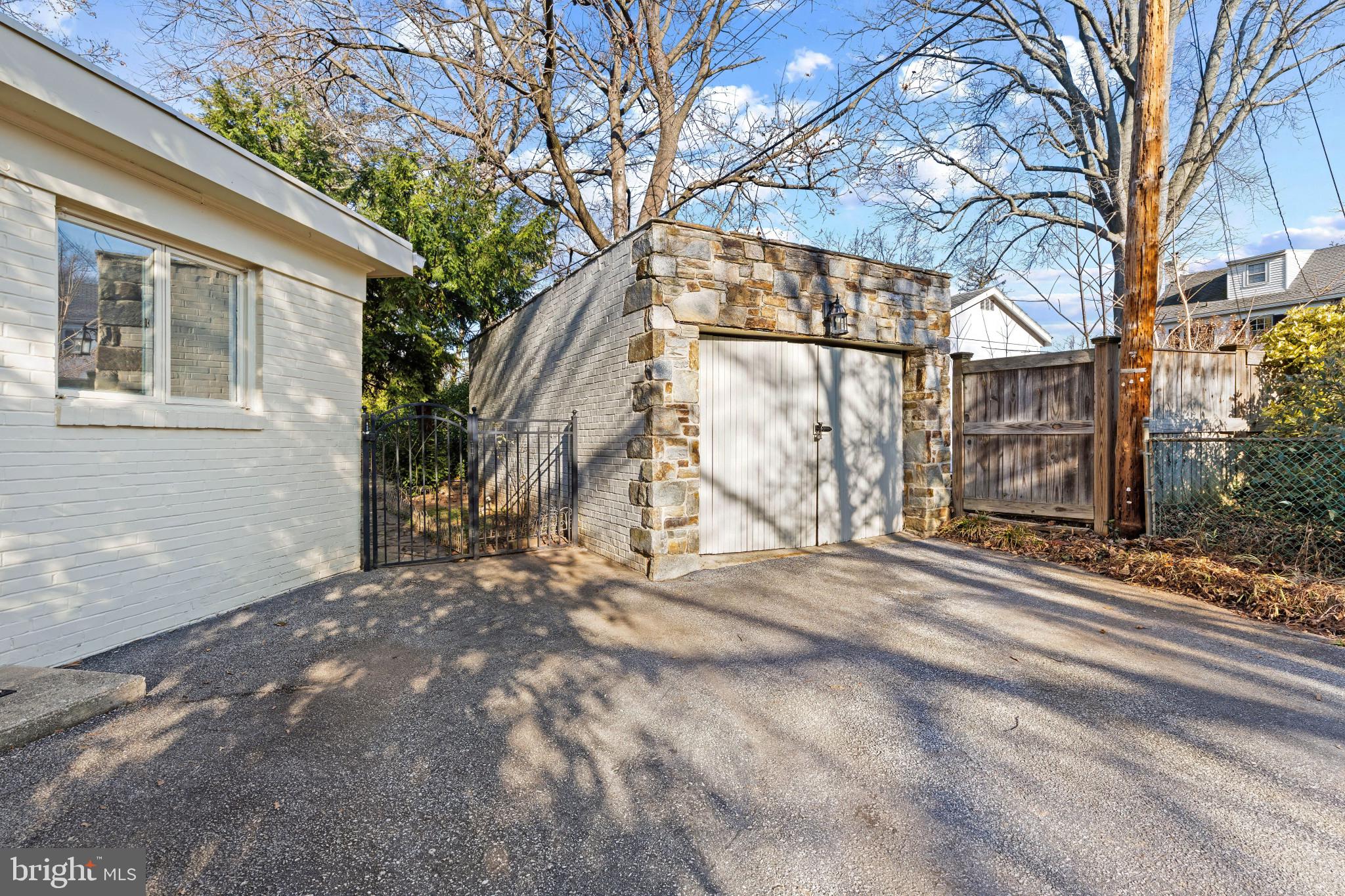 BELLONA-GITTINGS HISTORIC DISTRICT - Residential