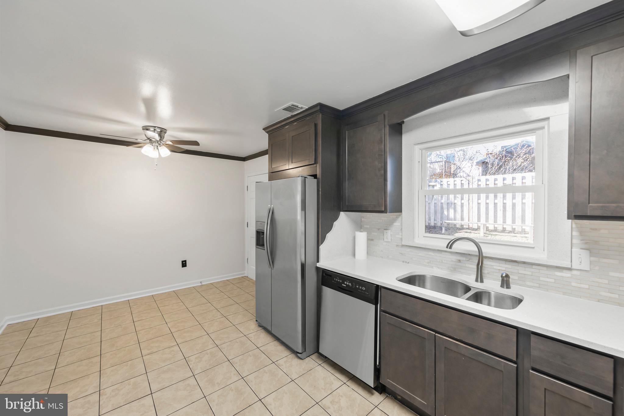 ASH HOLLOW ESTATES - Residential