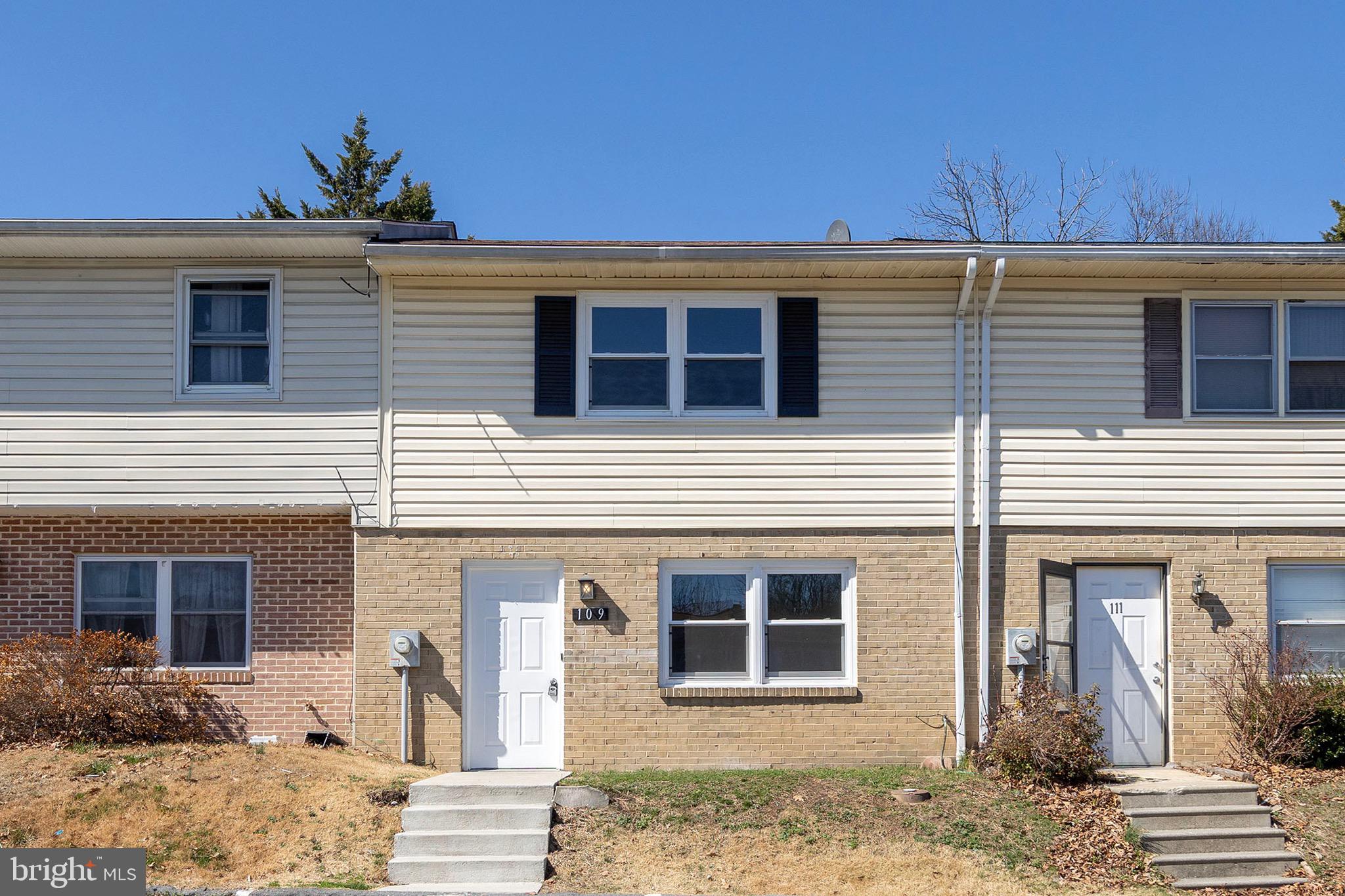 ASH HOLLOW ESTATES - Residential