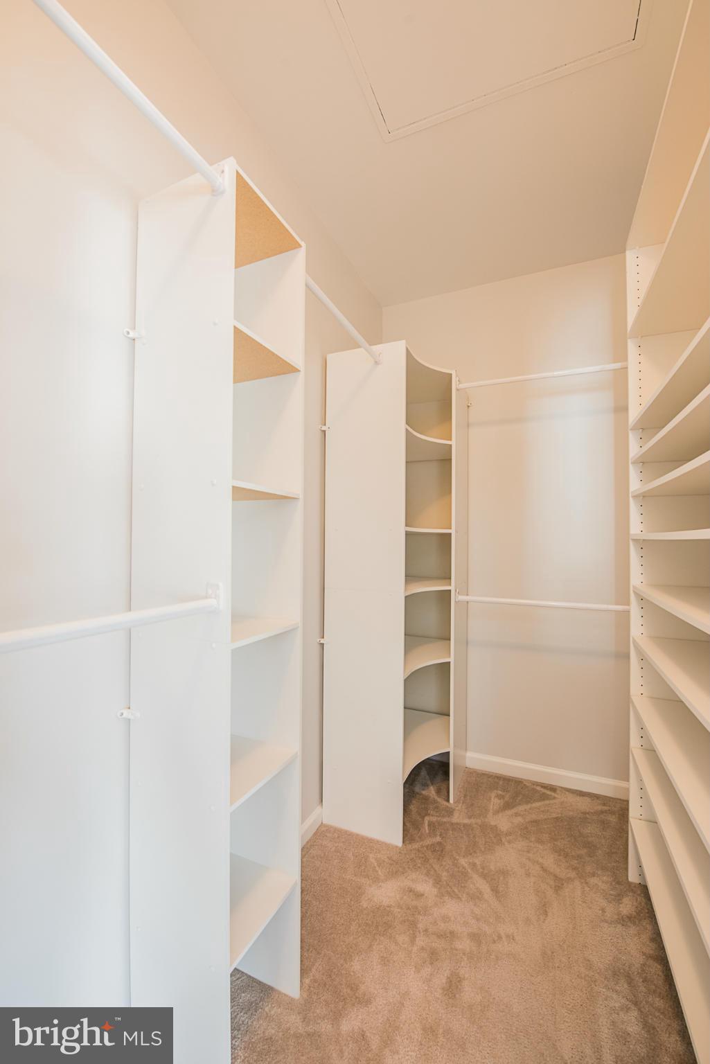 RESIDENCES AT BRAMBLETON - Residential Lease