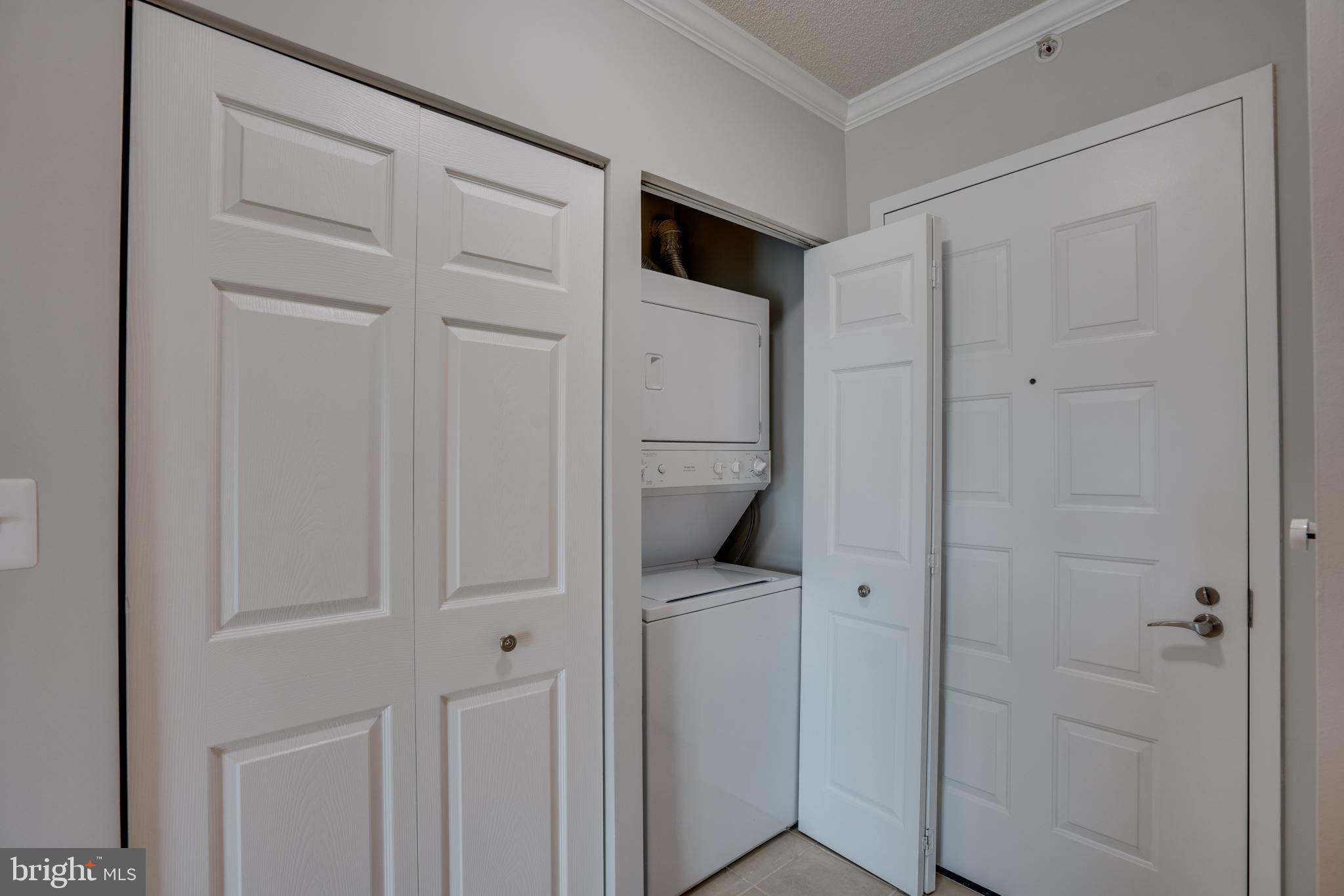 NORTHAMPTON PLACE - Residential Lease