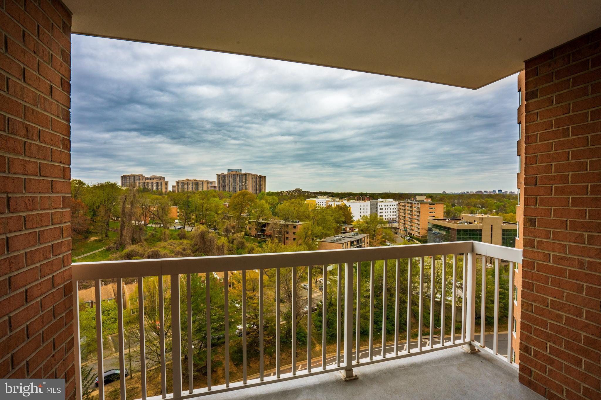 NORTHAMPTON PLACE - Residential Lease