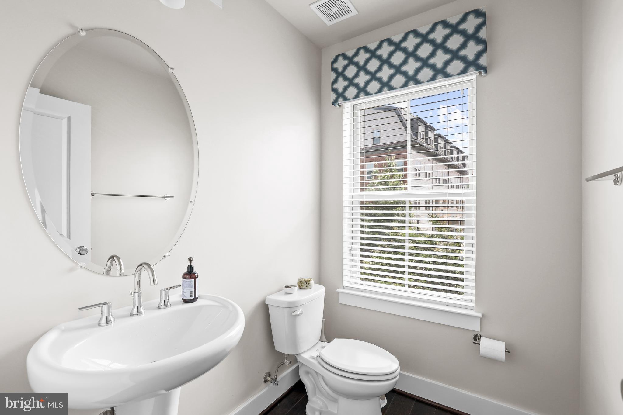 CARVER PLACE - Residential Lease