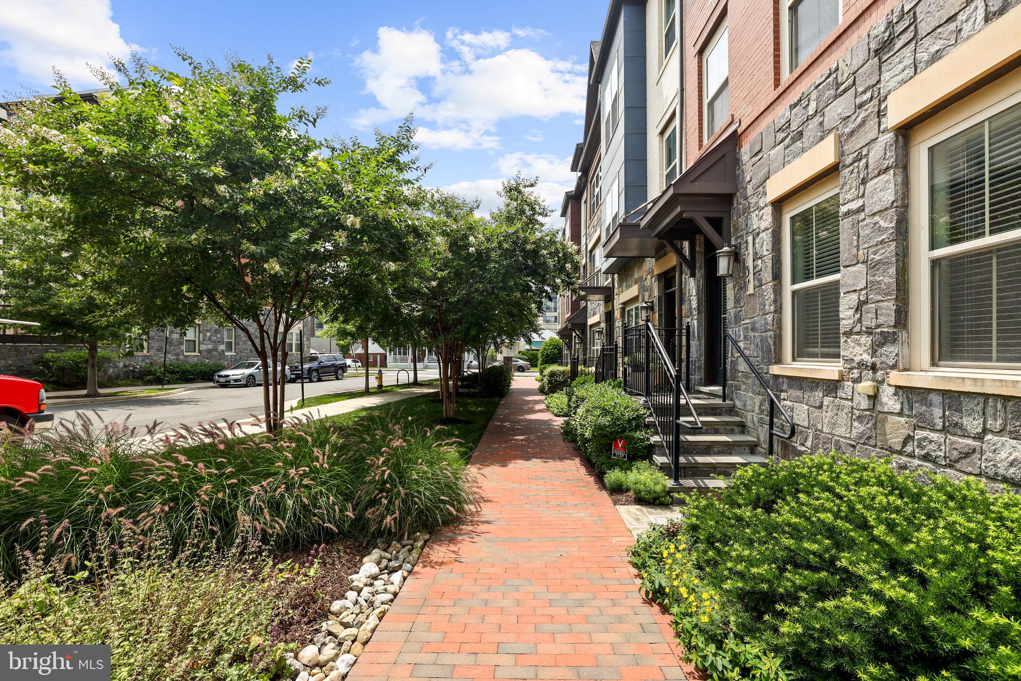 CARVER PLACE - Residential Lease