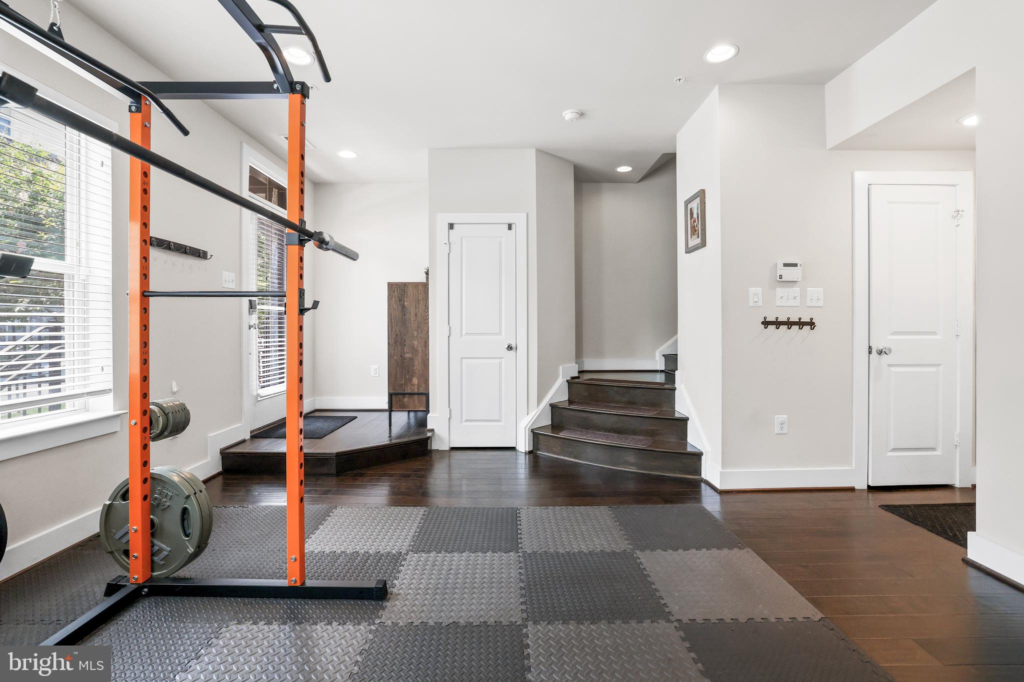 CARVER PLACE - Residential Lease