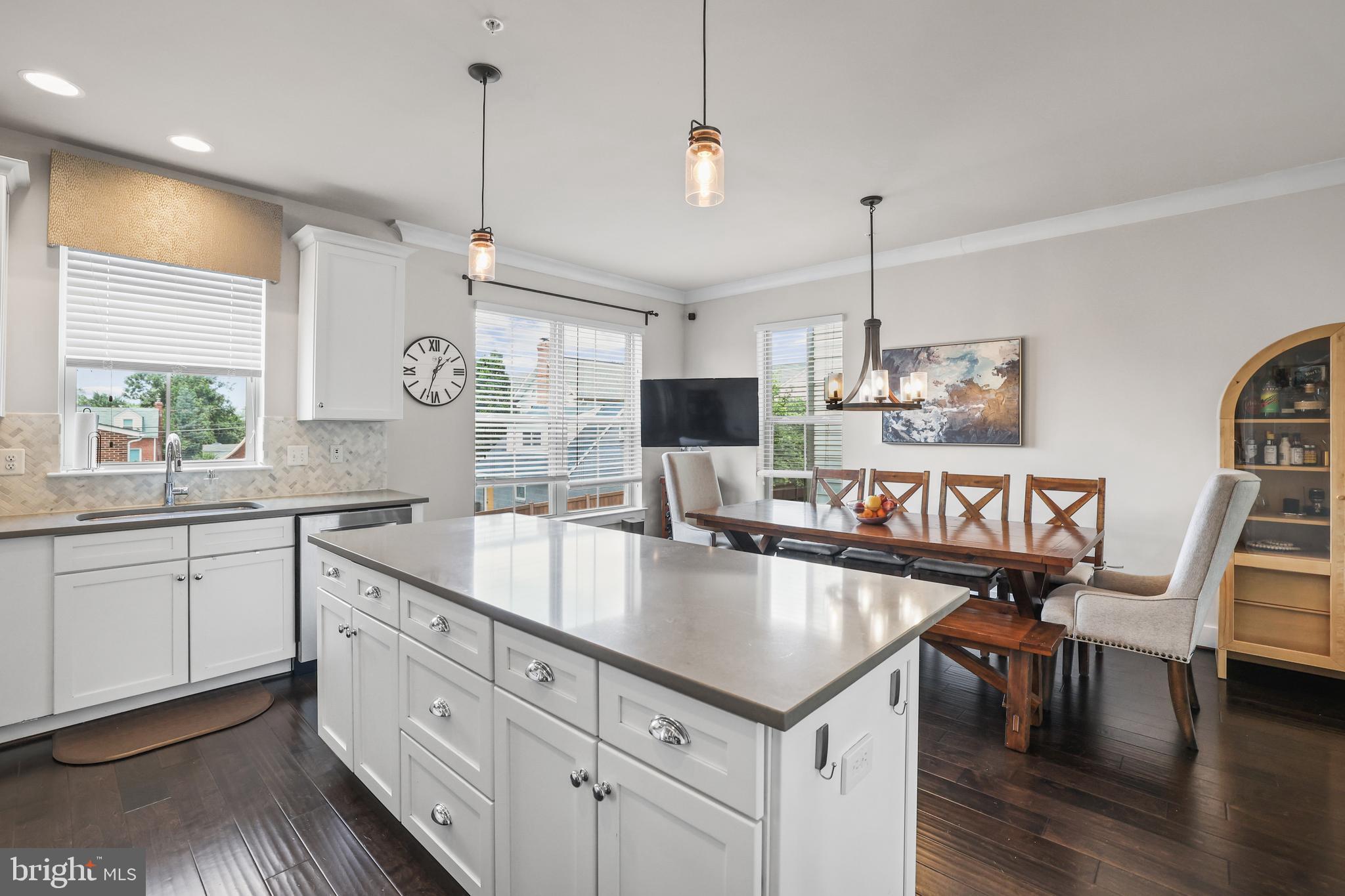 CARVER PLACE - Residential Lease