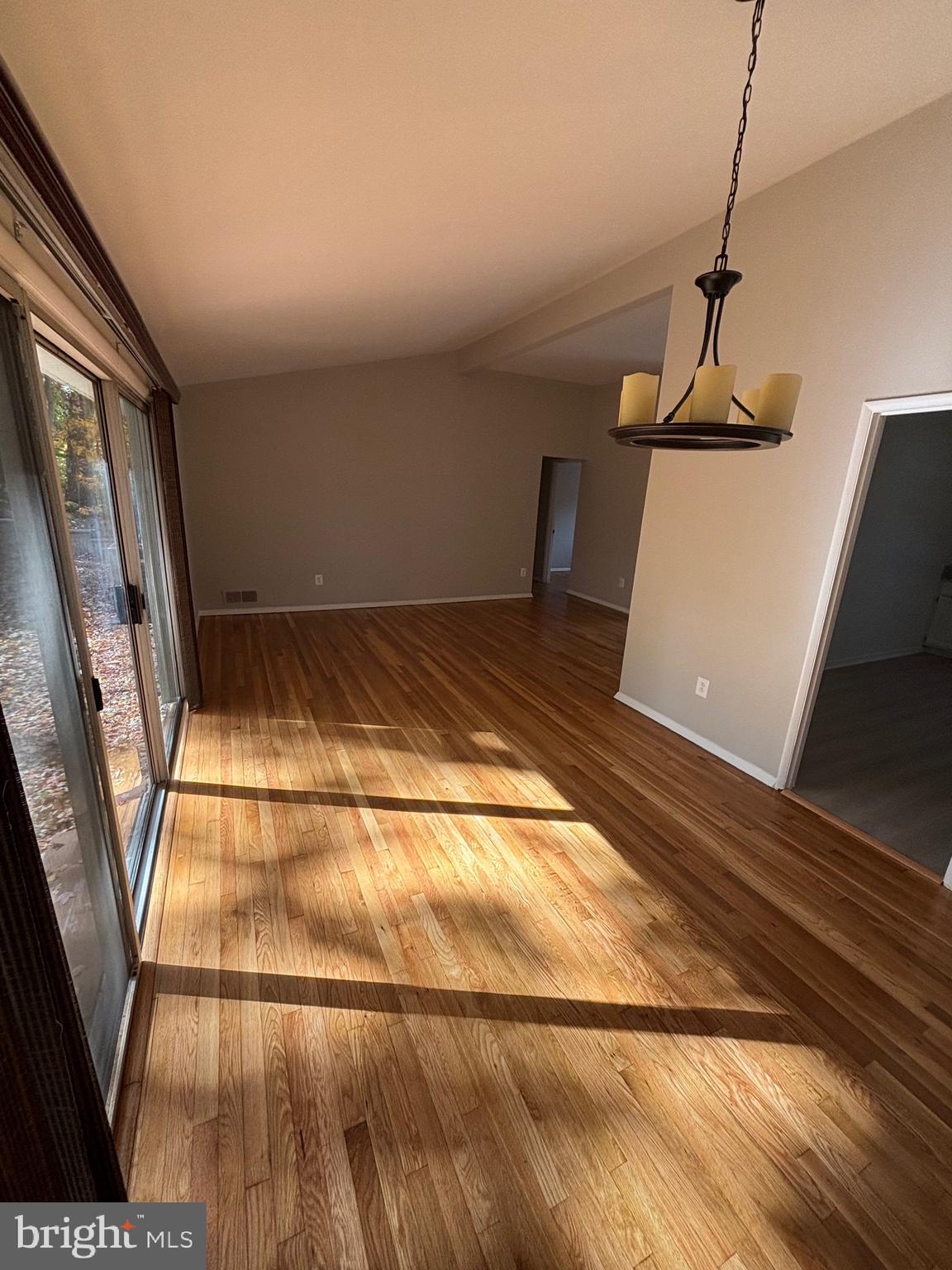 WESTVIEW HILLS - Residential Lease