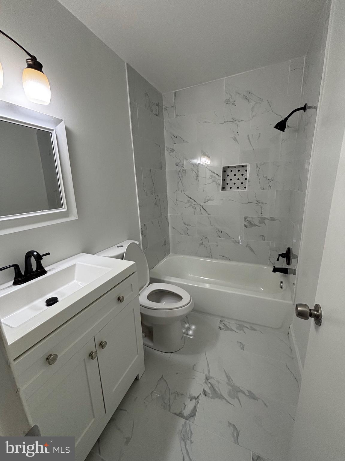 WESTVIEW HILLS - Residential Lease