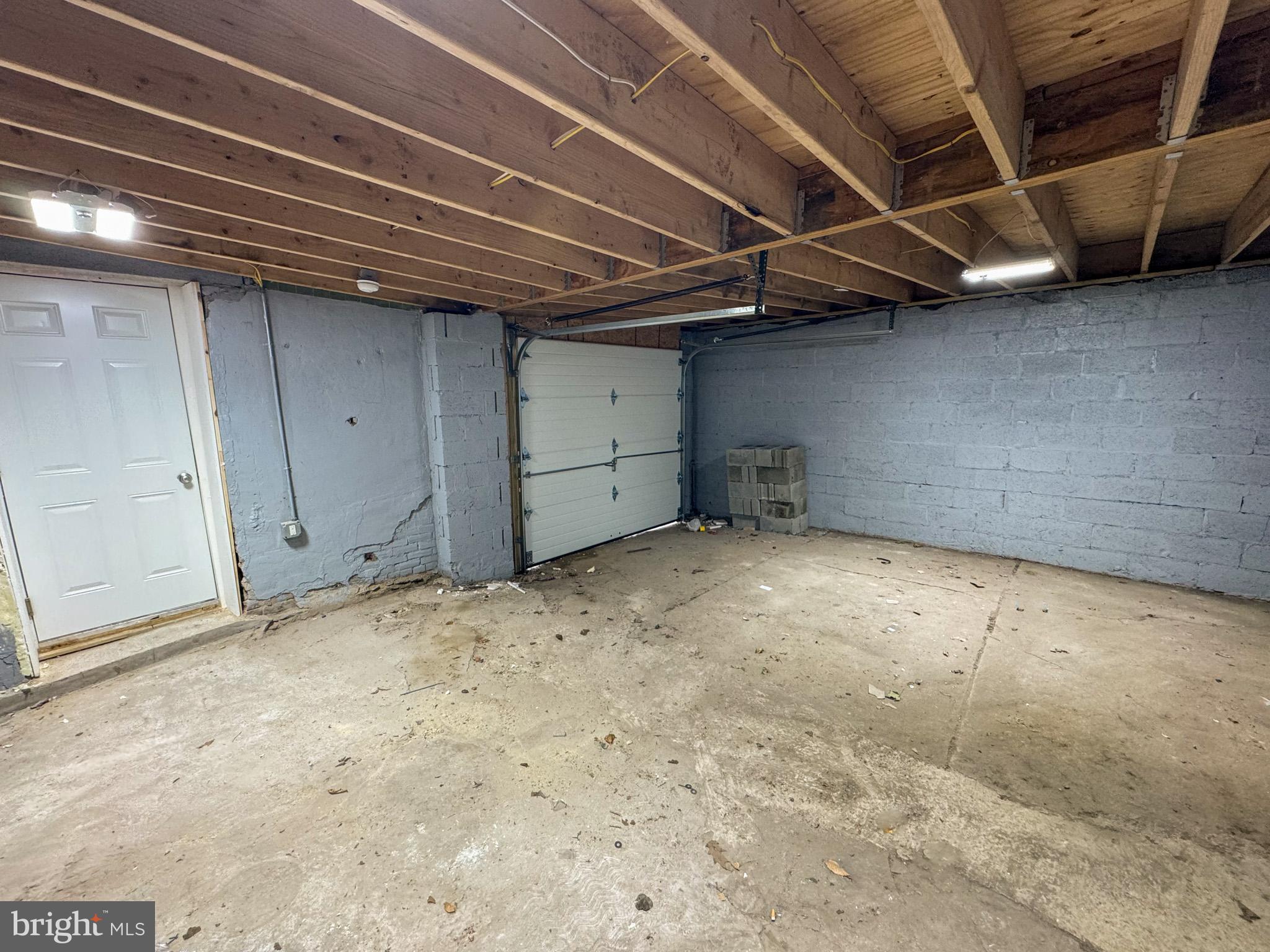 GERMANTOWN (EAST) - Residential