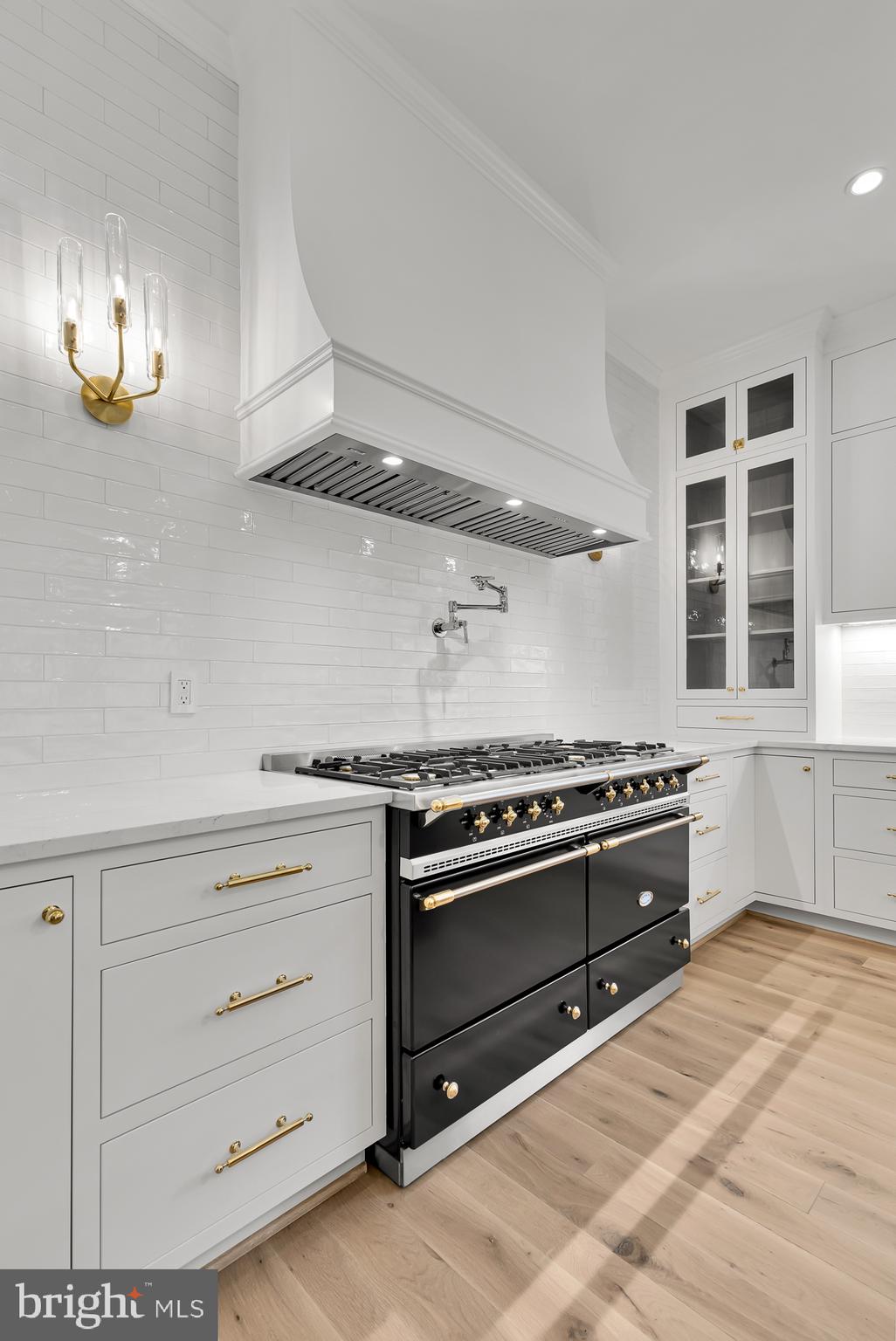 KENWOOD - Residential