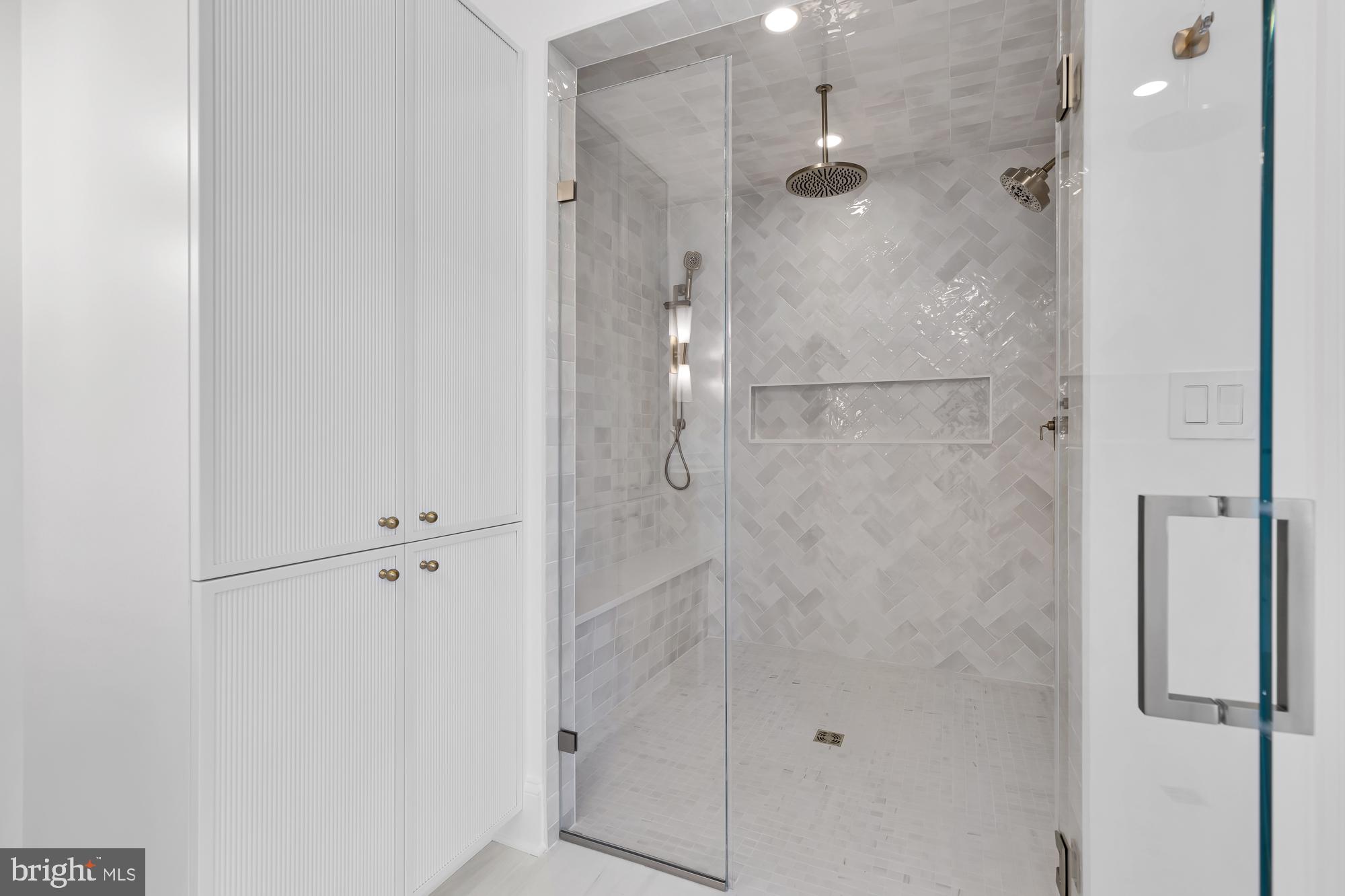 KENWOOD - Residential