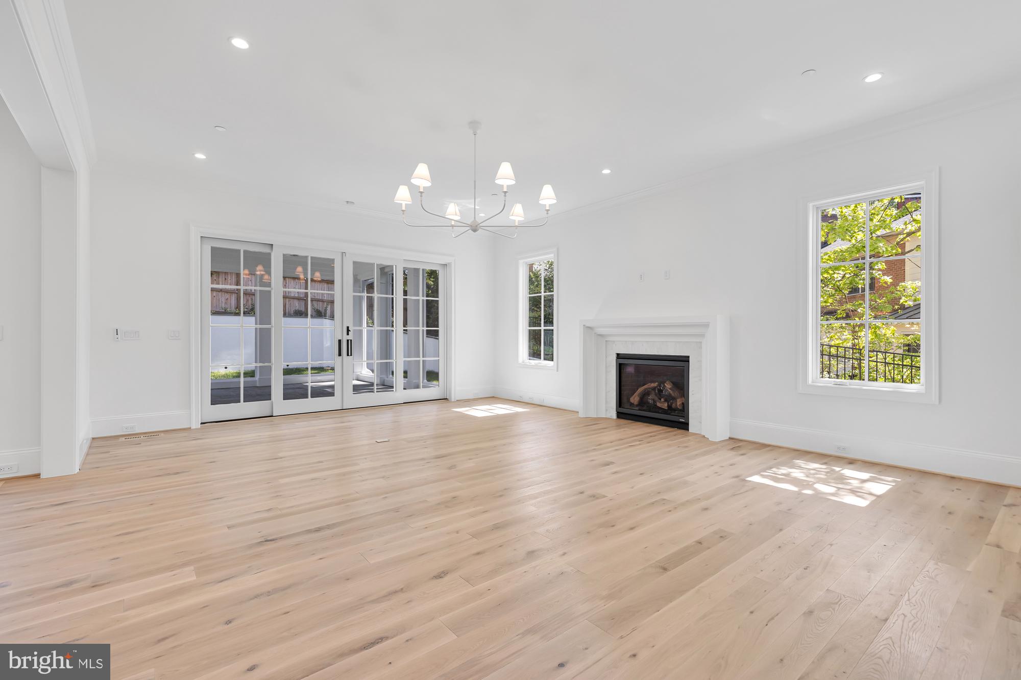 KENWOOD - Residential