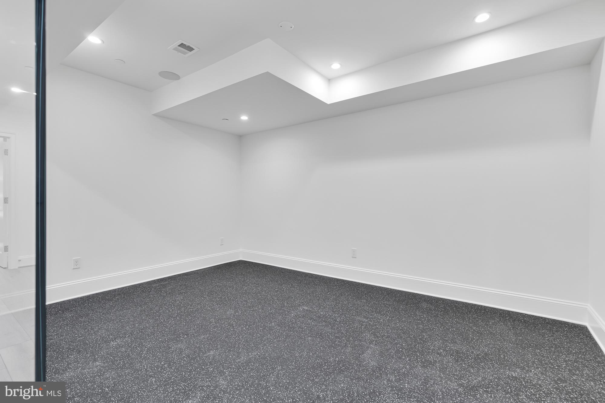 KENWOOD - Residential