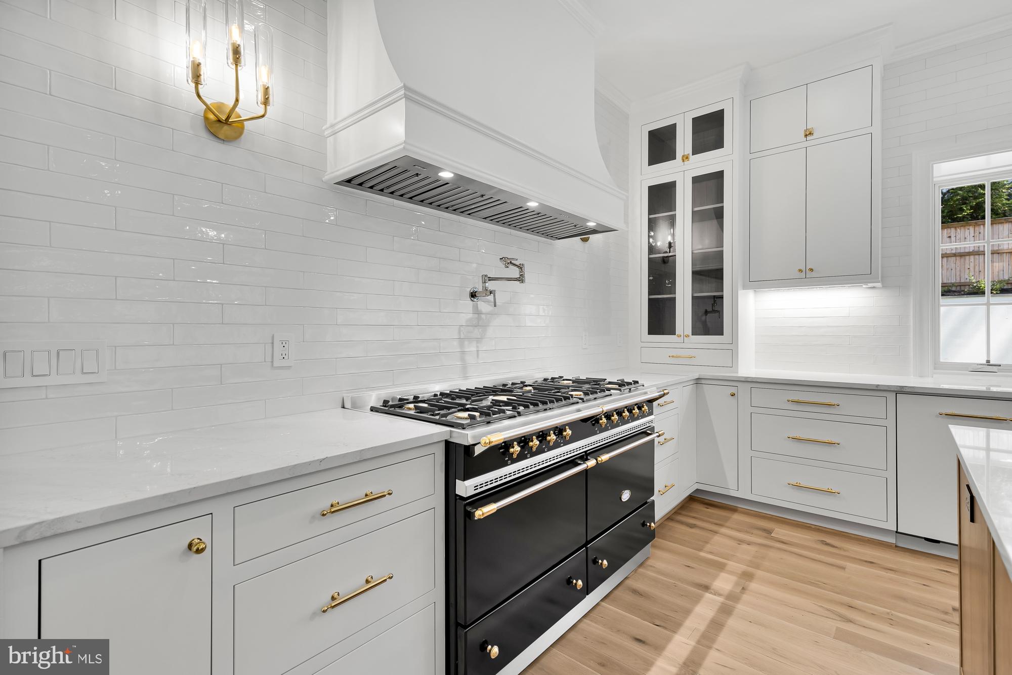 KENWOOD - Residential