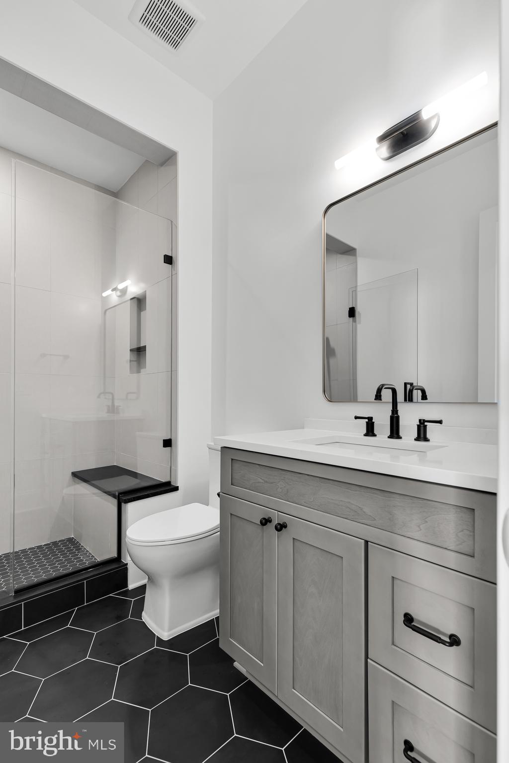 KENWOOD - Residential