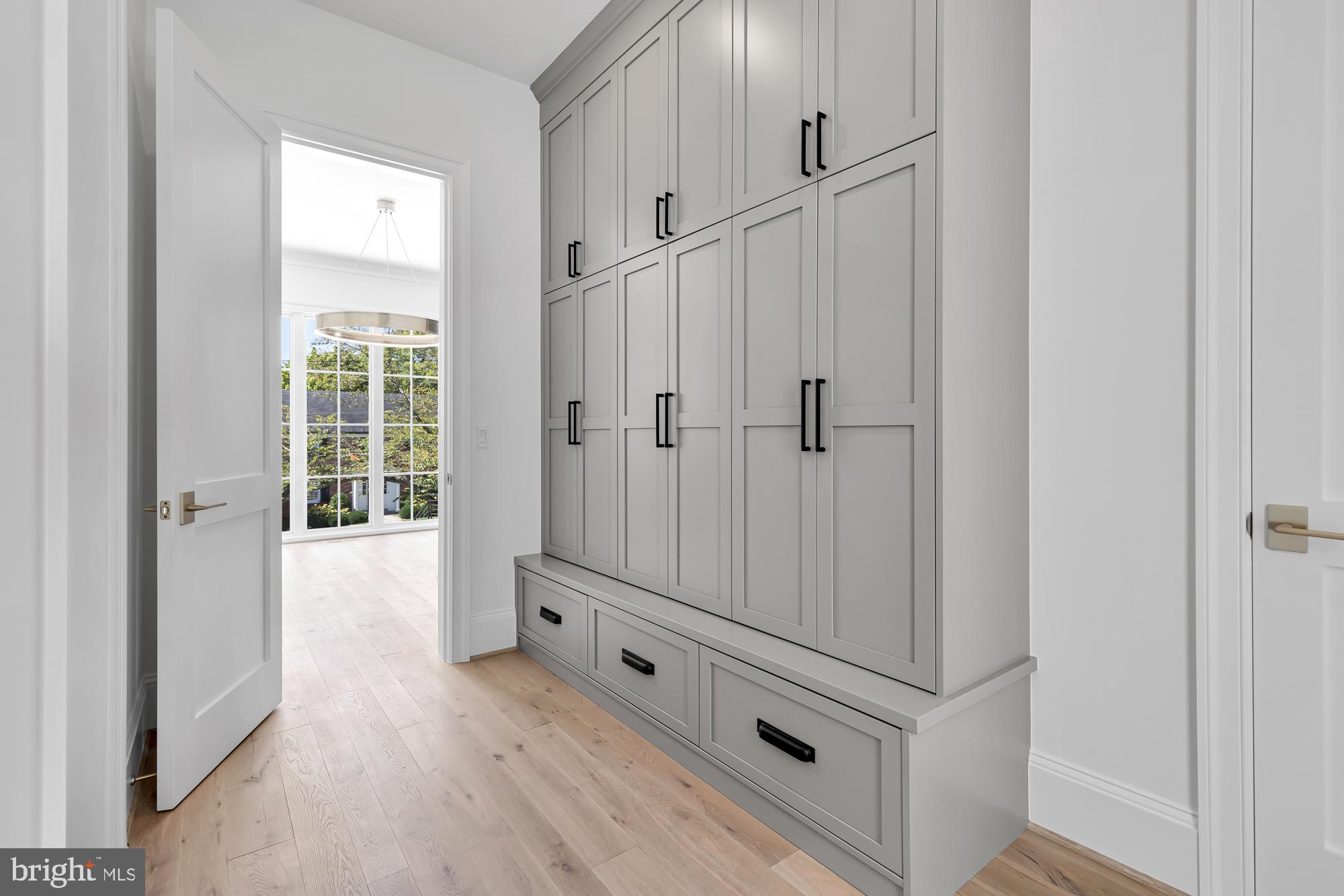 KENWOOD - Residential