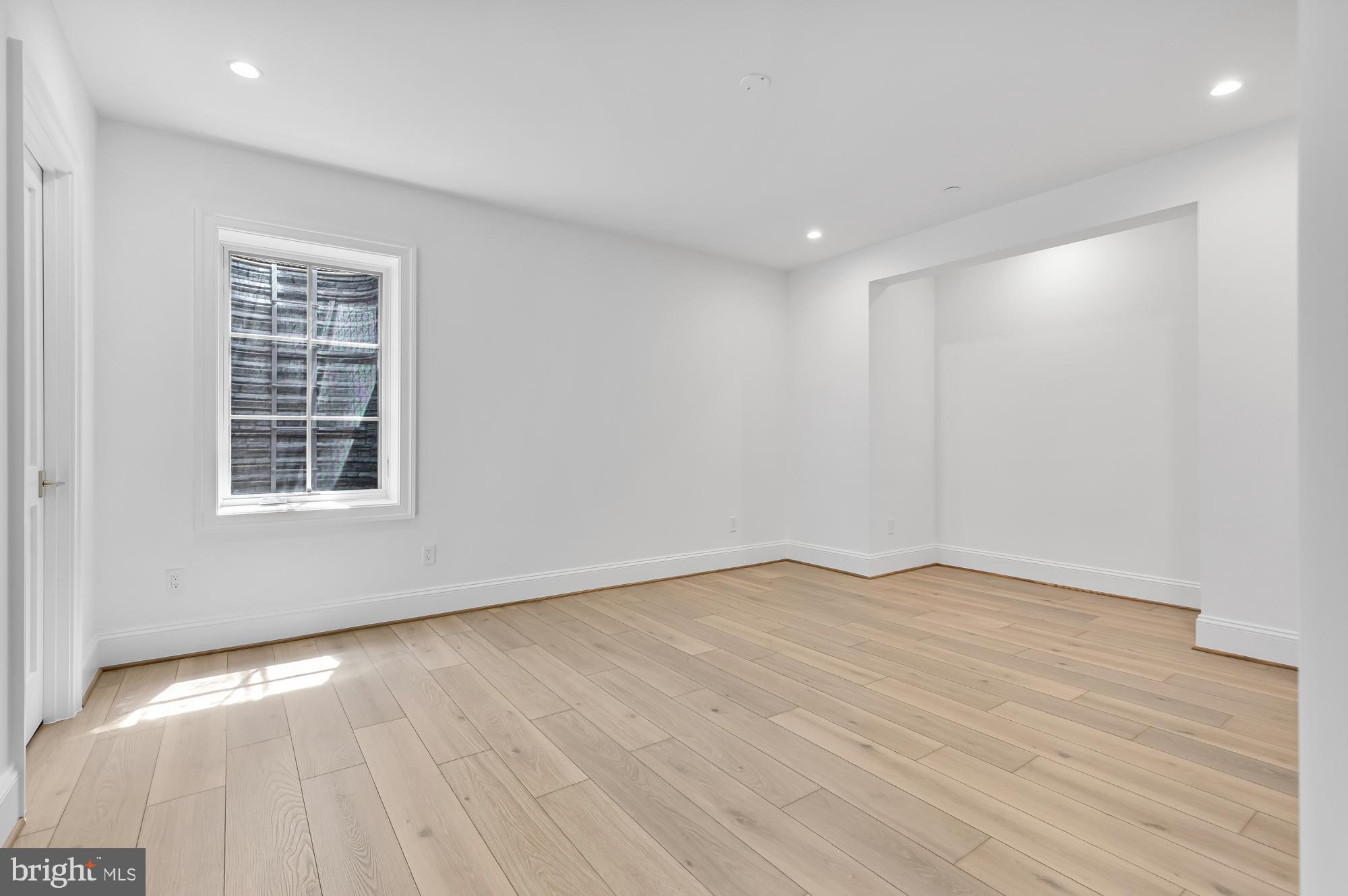 KENWOOD - Residential