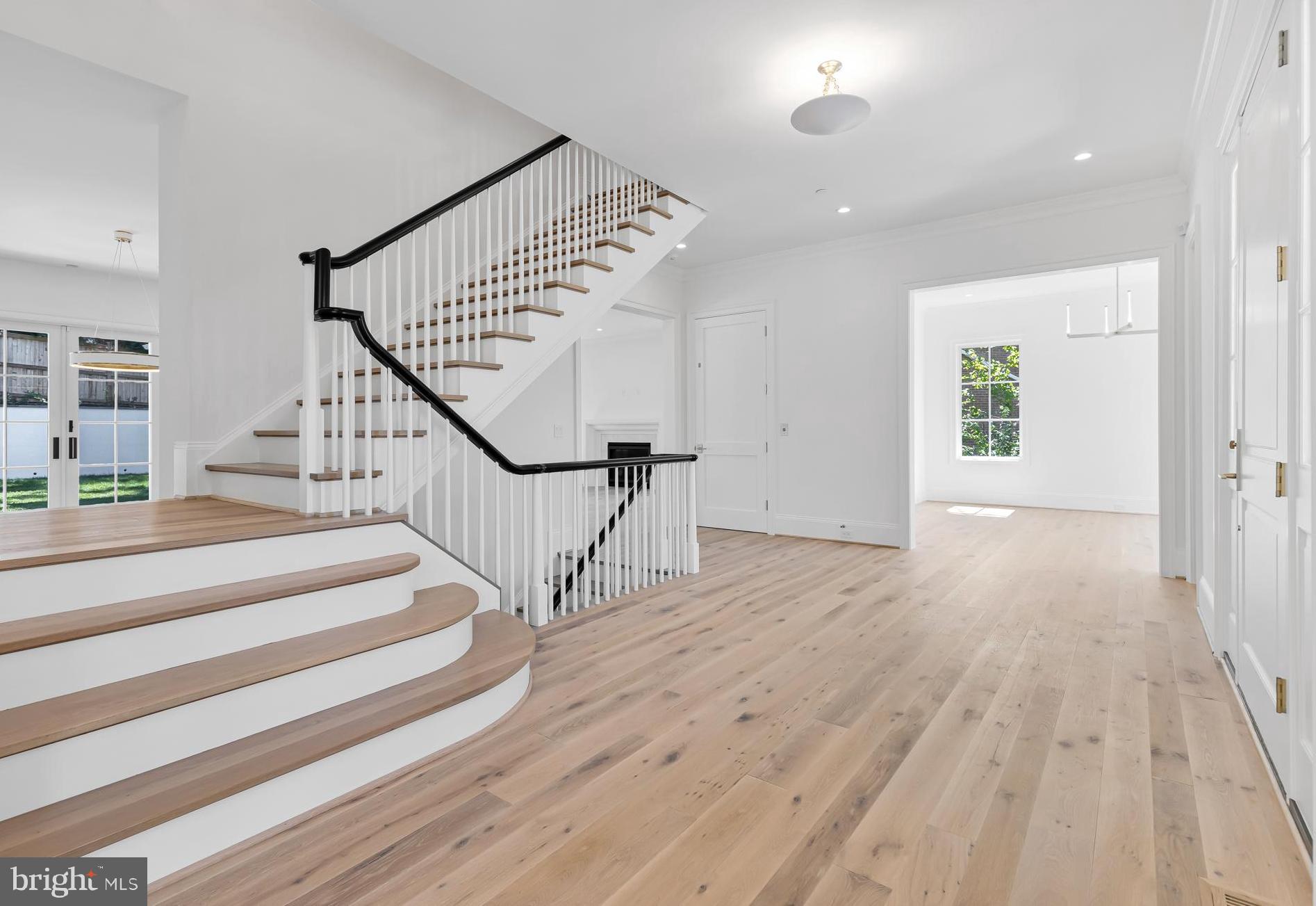 KENWOOD - Residential