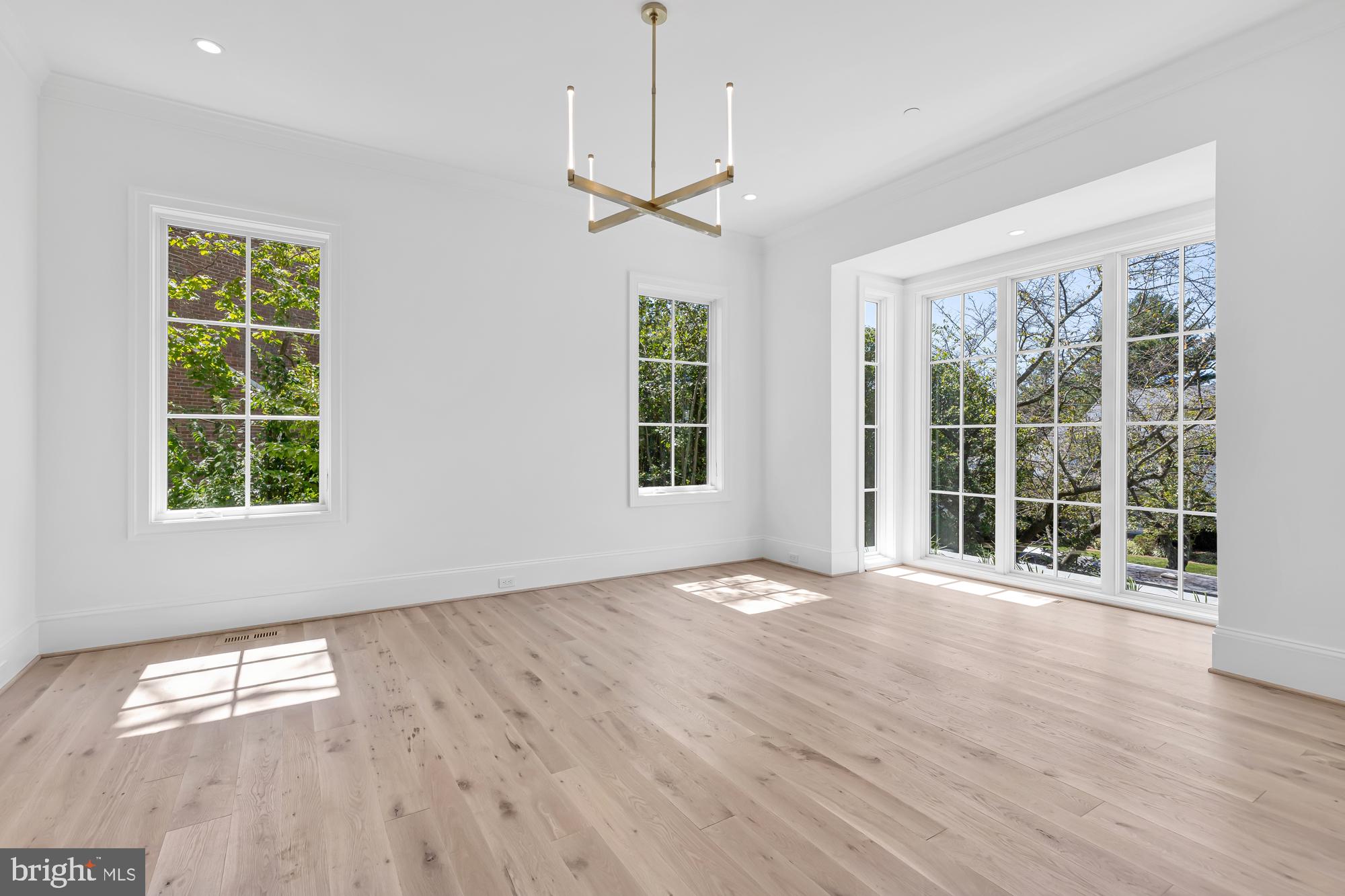 KENWOOD - Residential