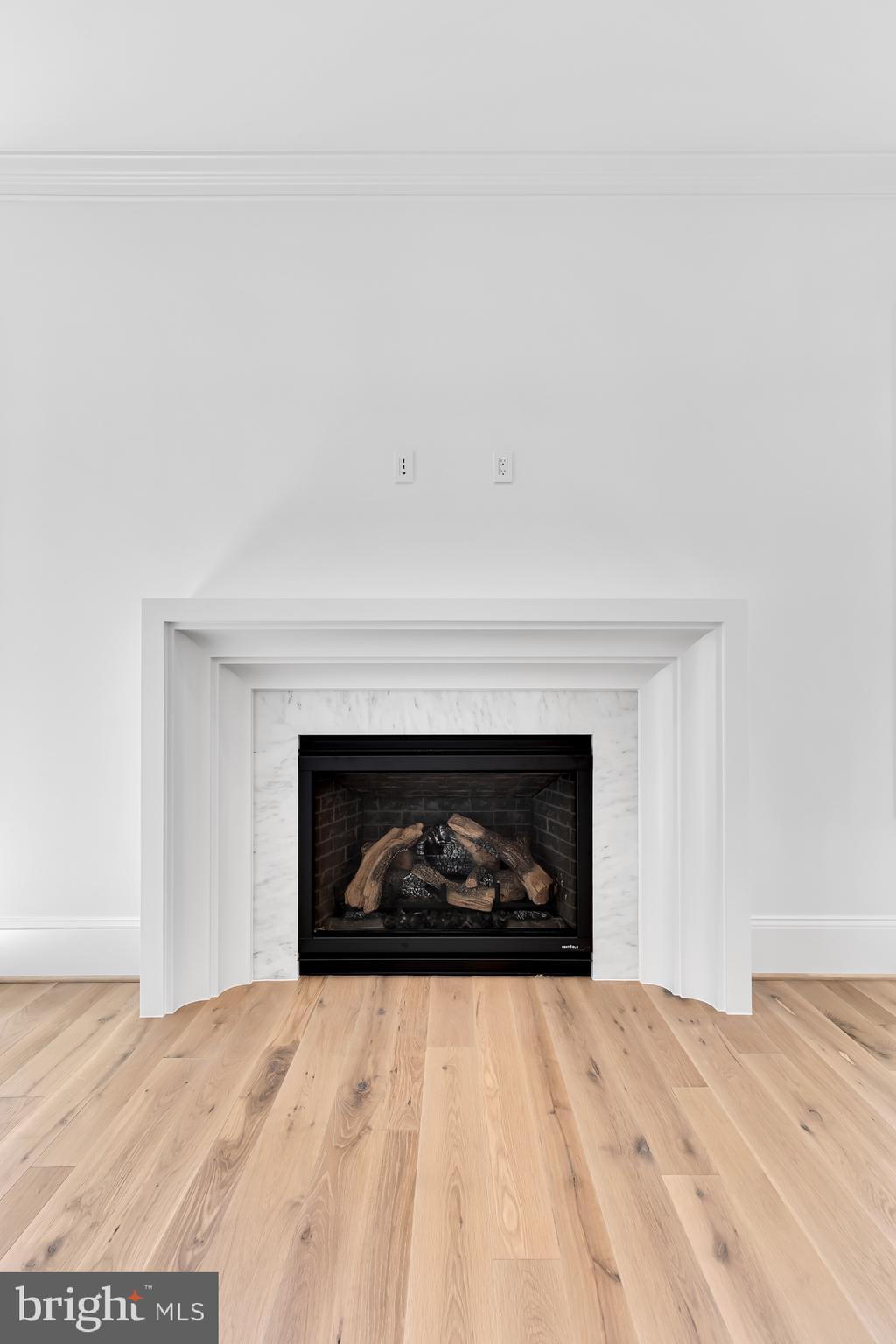 KENWOOD - Residential