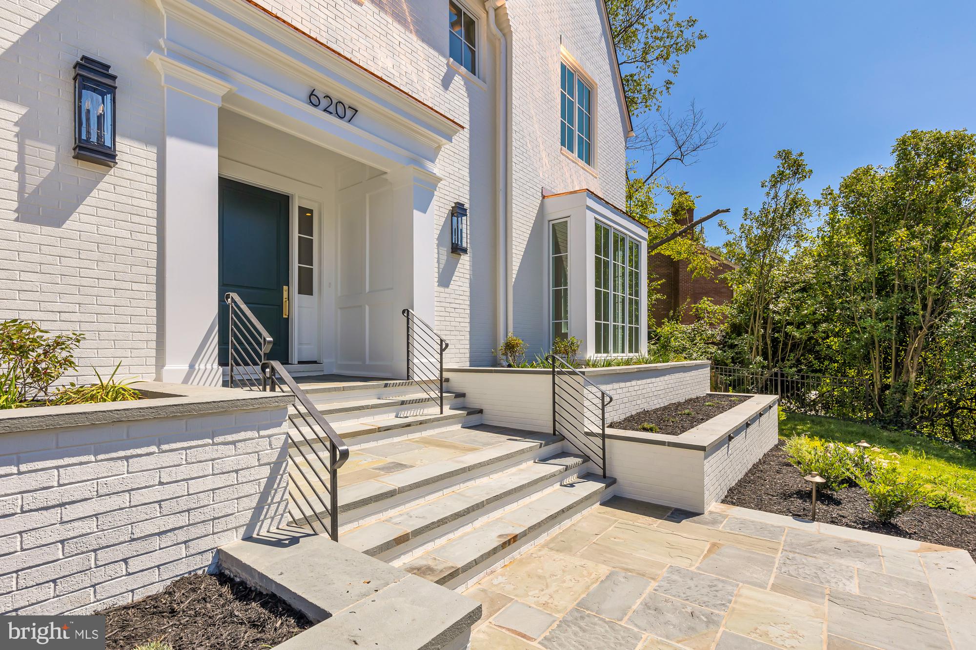 KENWOOD - Residential